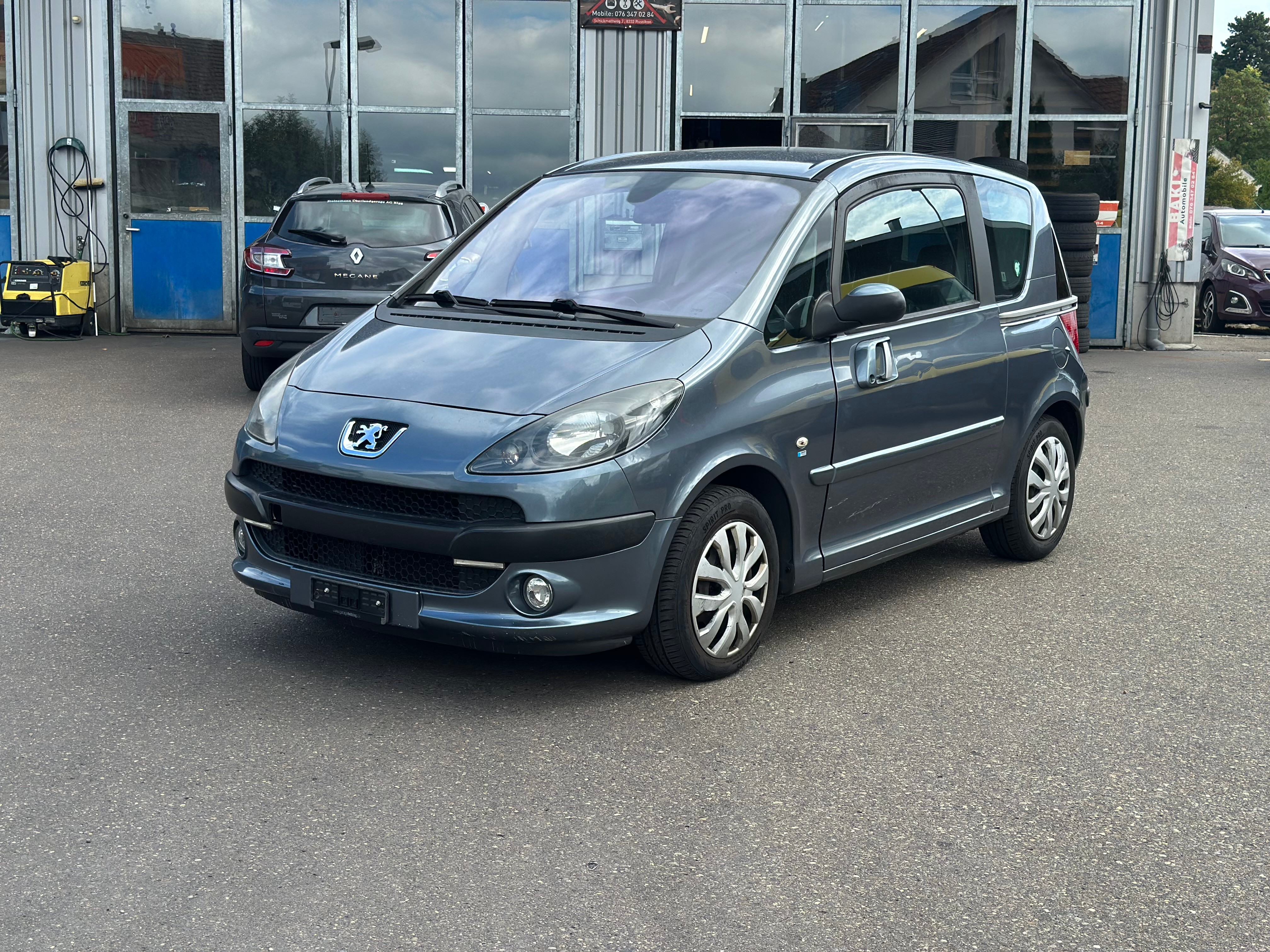 PEUGEOT 1007 1.4 HDI Trendy — slika 1