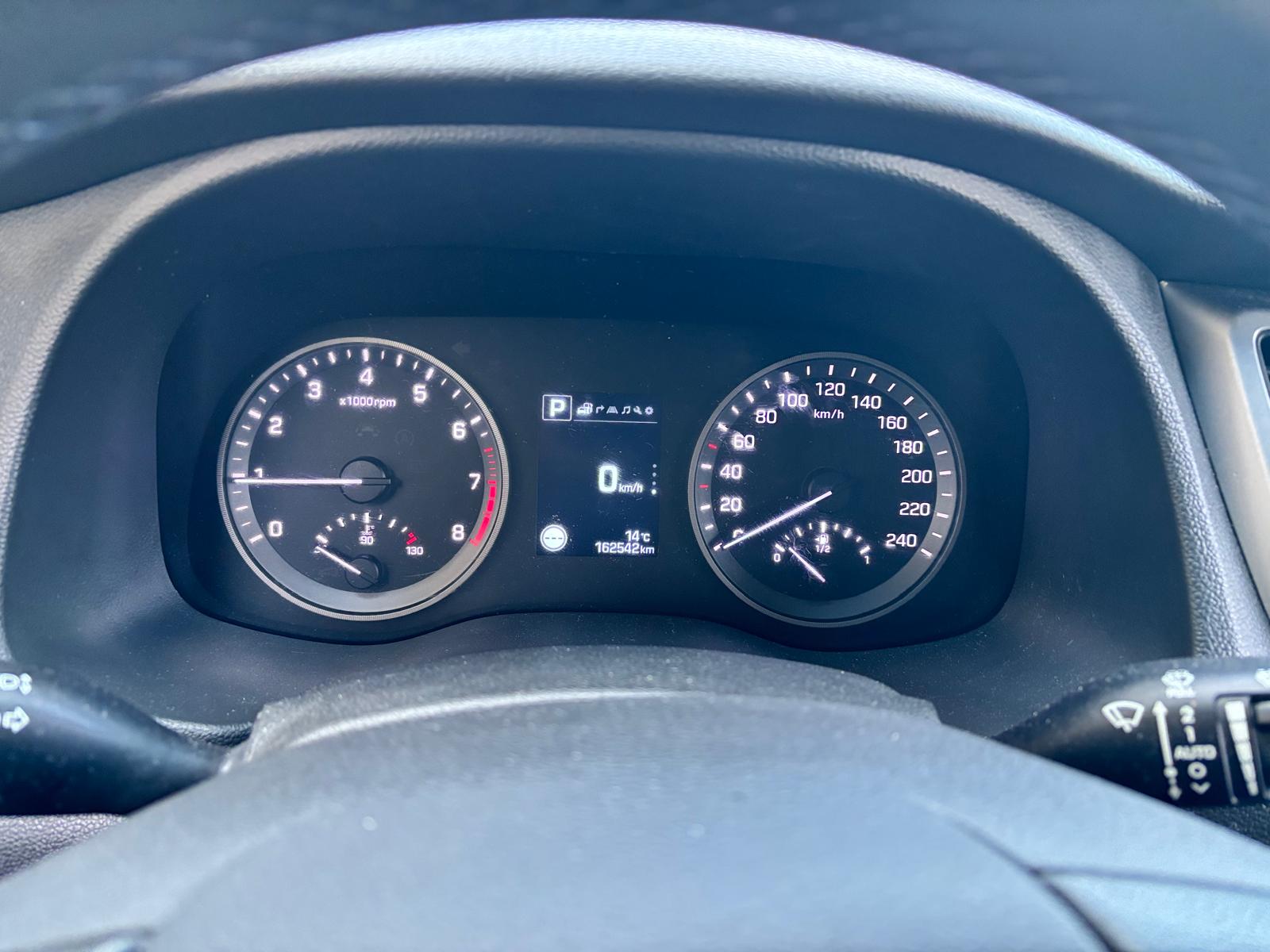 HYUNDAI Tucson 1.6 TGDI Launch Edition 4WD Automatic-image-15