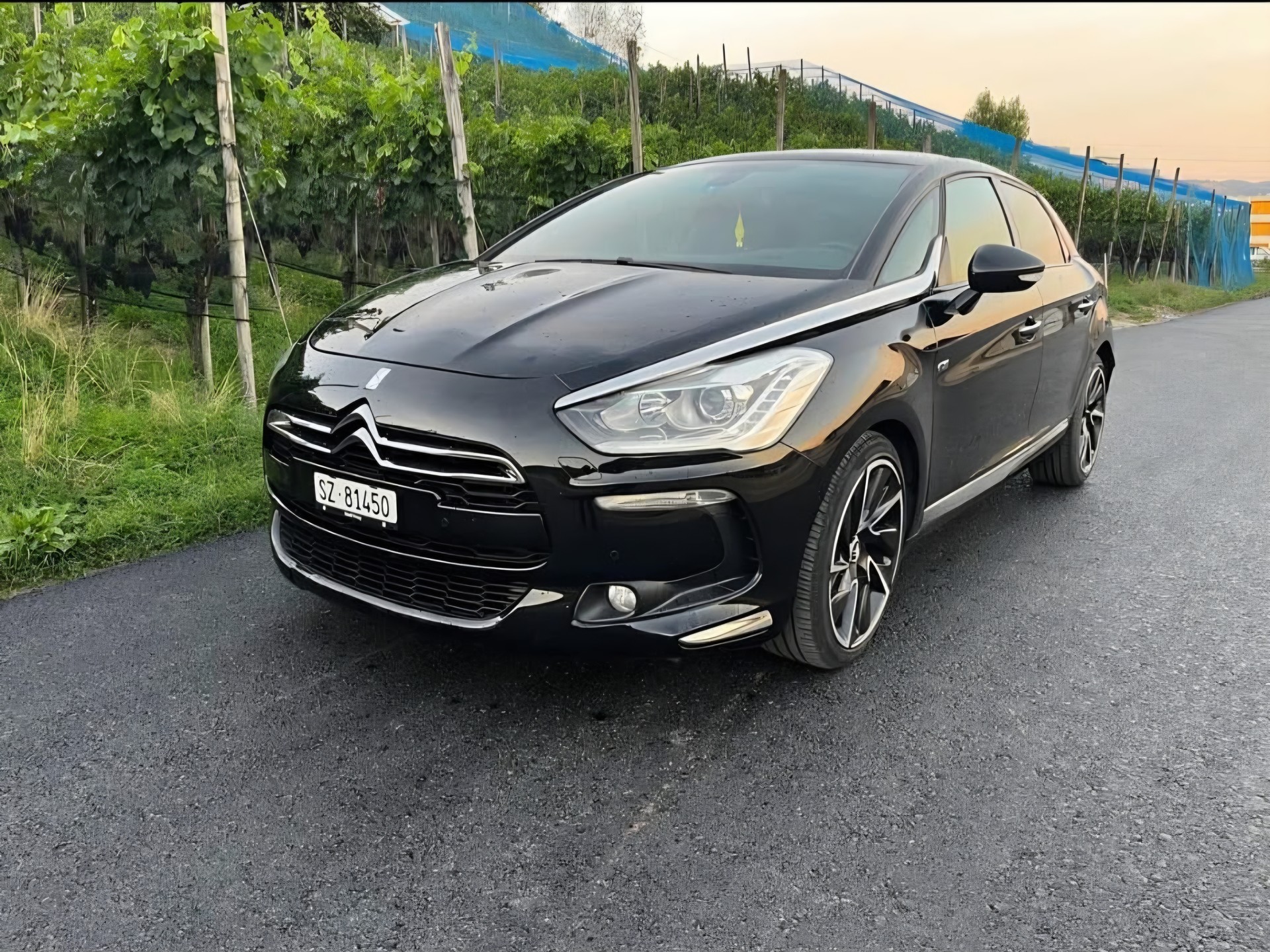 DS AUTOMOBILES 2.0 HDi HyB4 Paris R. EGS-image-1