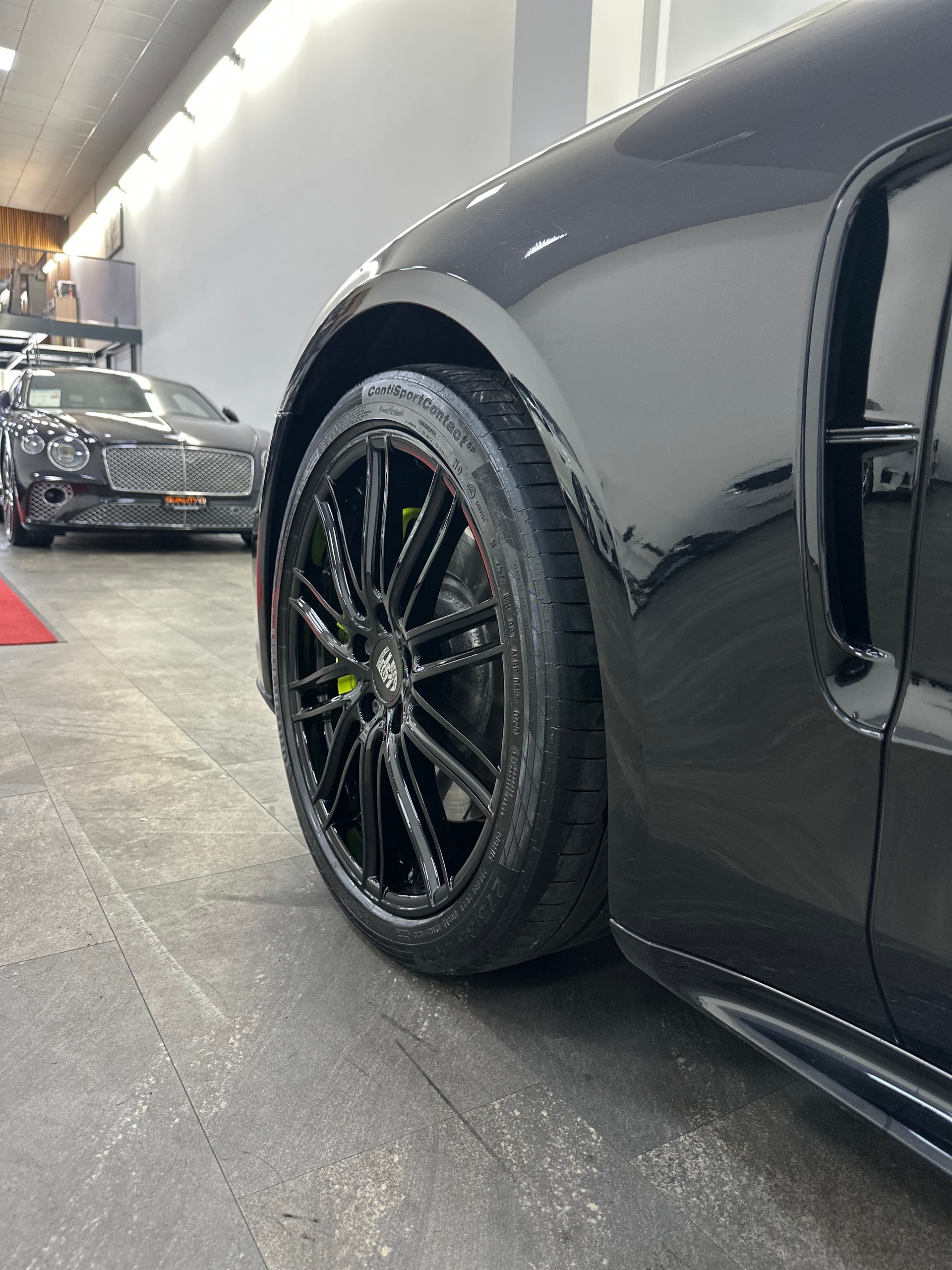 PORSCHE Panamera 4 E-Hybrid Sport Turismo PDK-image-11