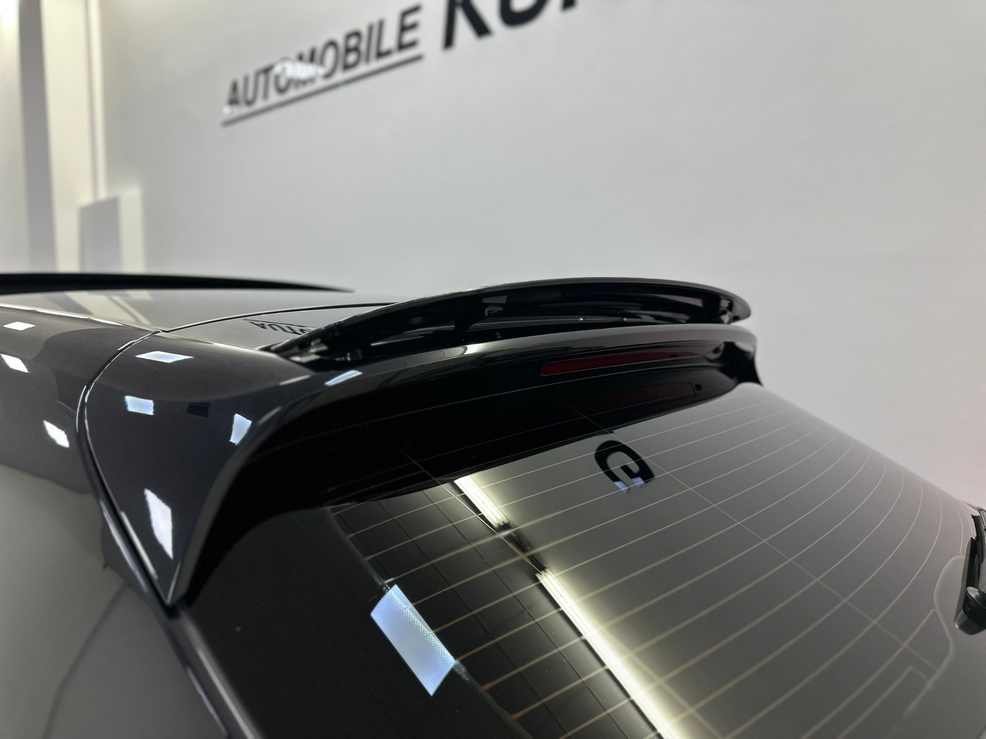 PORSCHE Panamera 4 E-Hybrid Sport Turismo PDK-image-8