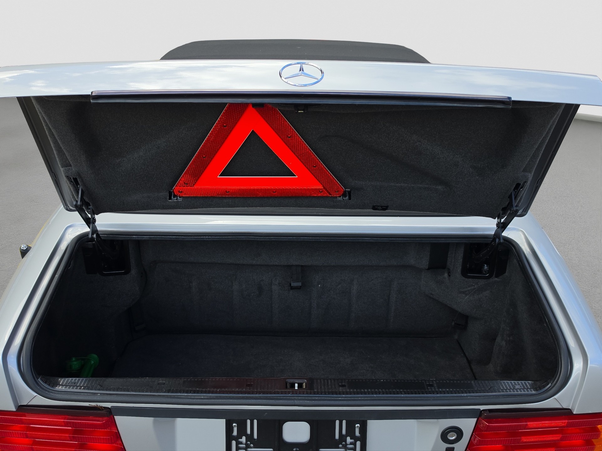 MERCEDES-BENZ SL 300-image-15