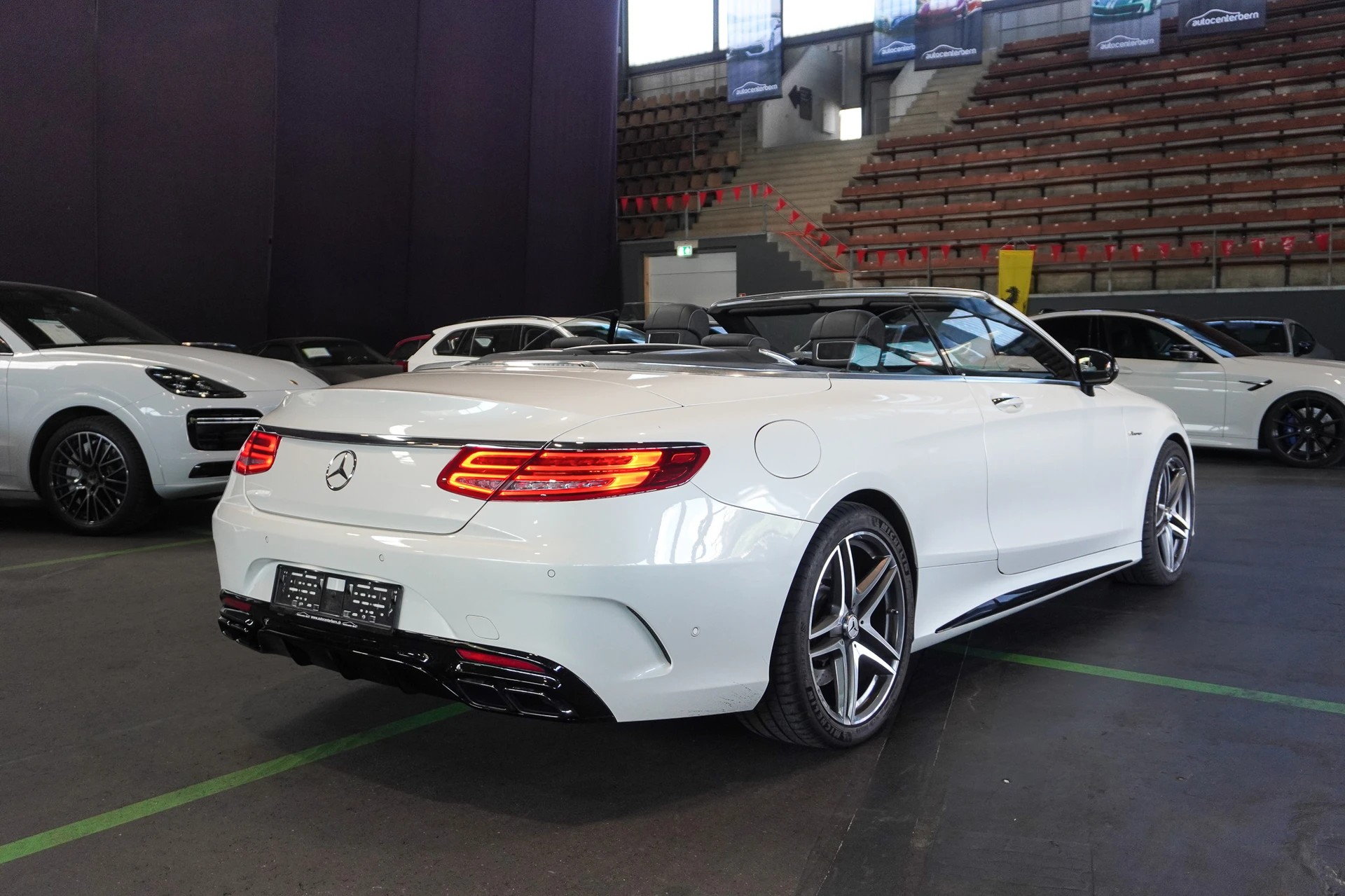 MERCEDES-BENZ S 63 AMG Cabriolet 4Matic Speedshift MCT-image-6