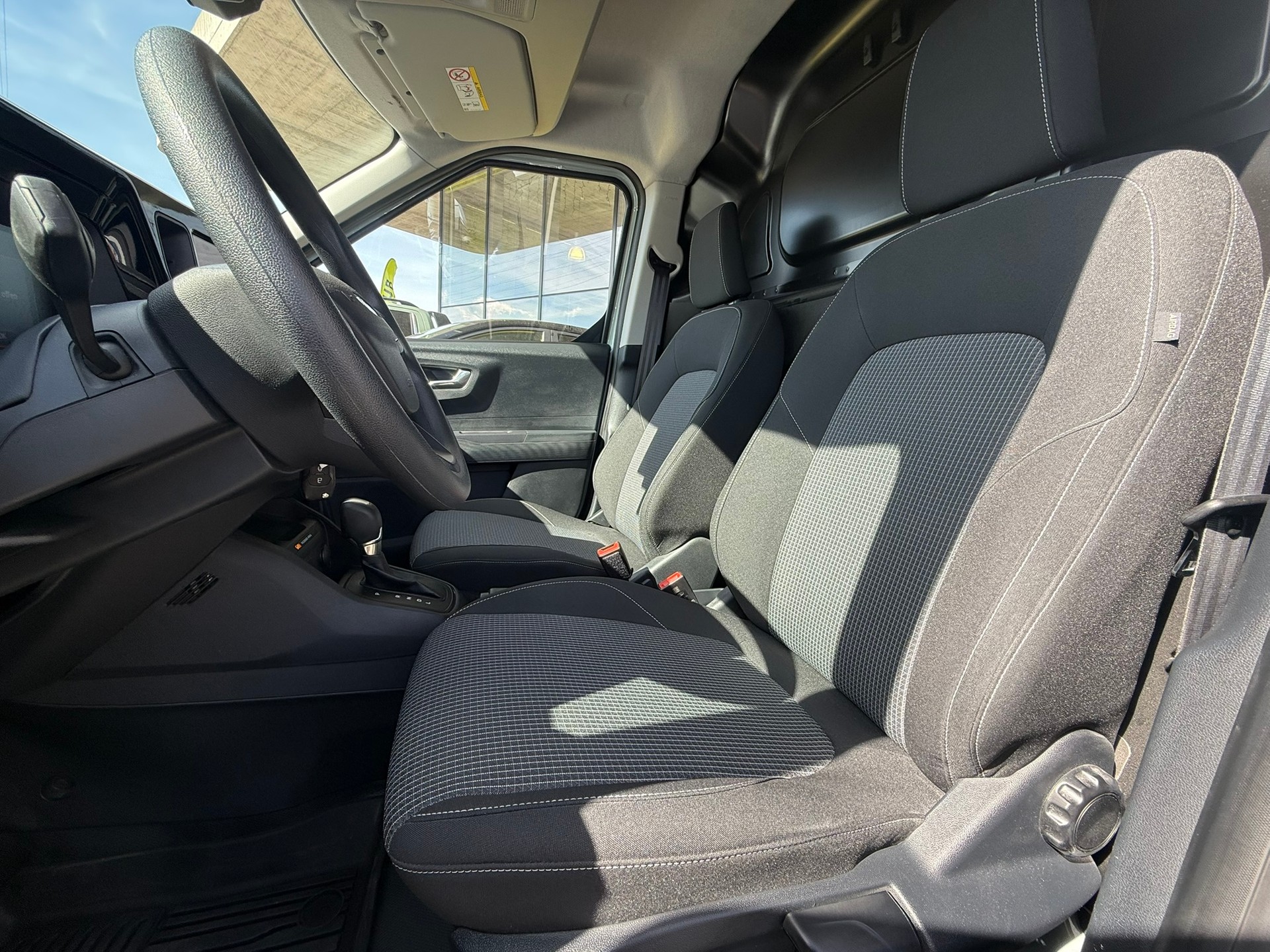 FORD Transit Courier Van 1.0 EcoBoost Trend Automat - INKL. Holzboden + 8fach bereift-image-6