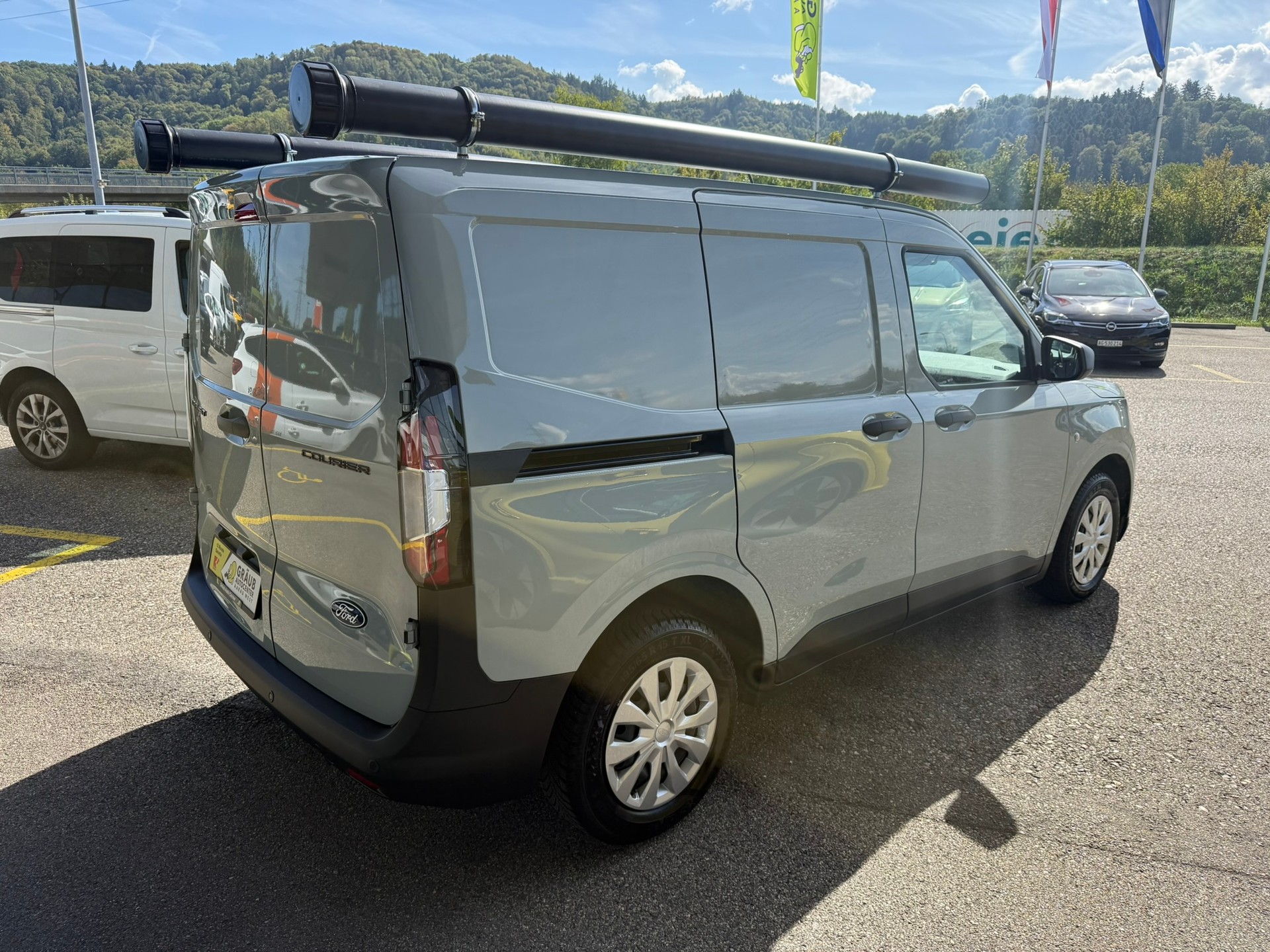FORD Transit Courier Van 1.0 EcoBoost Trend Automat - INKL. Holzboden + 8fach bereift-image-4