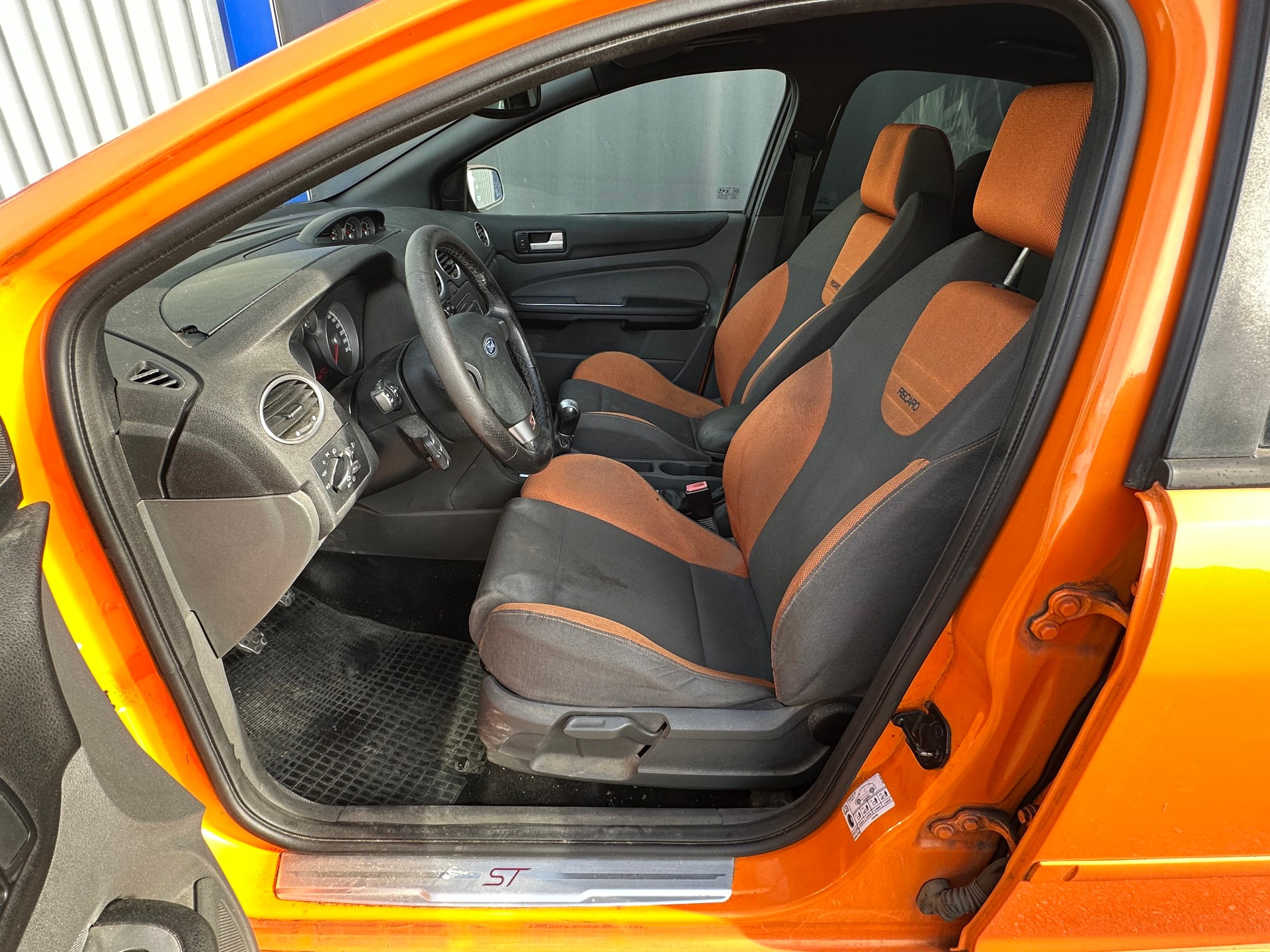 FORD Focus 2.5 Turbo ST-image-10