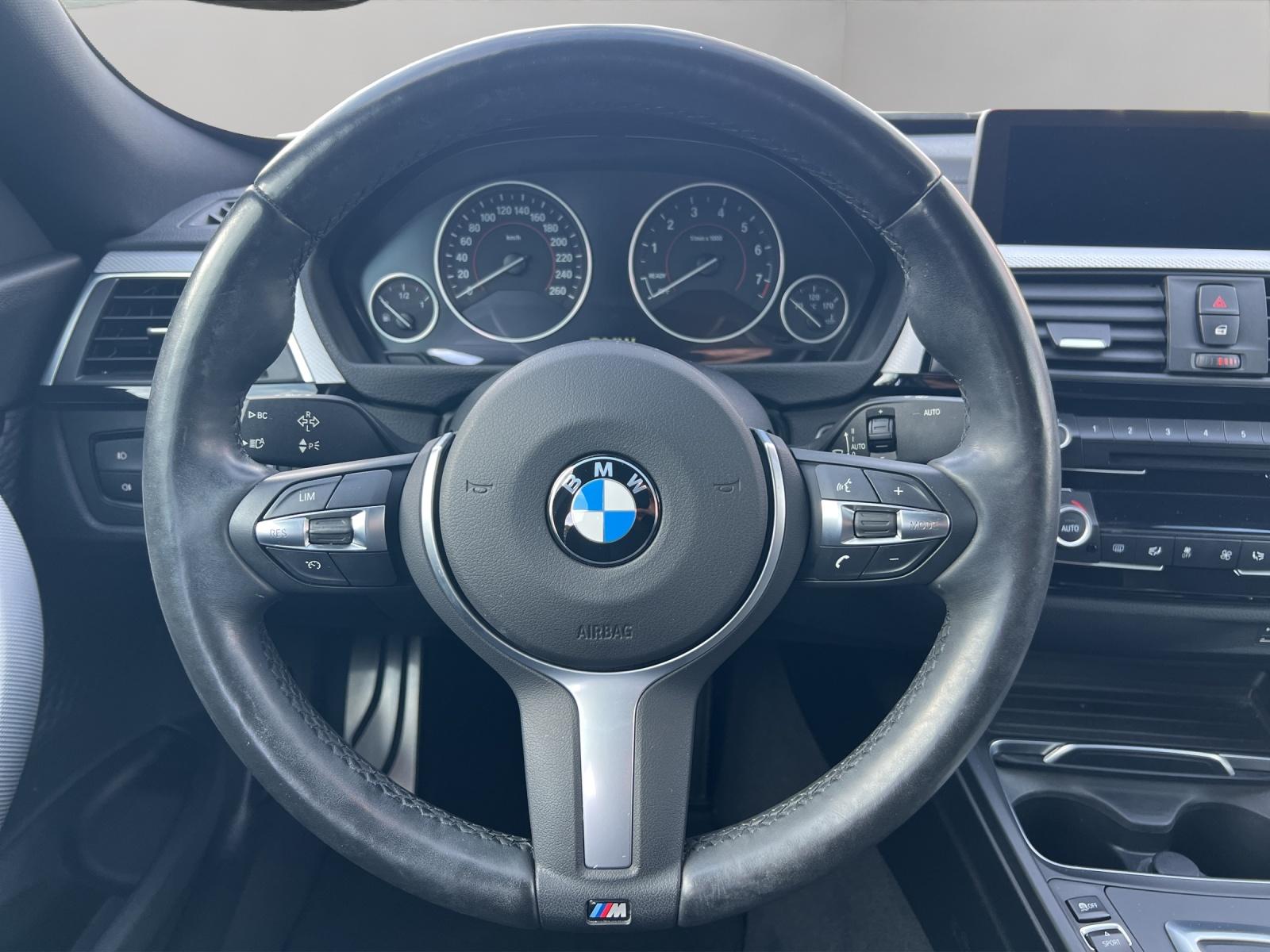 BMW 330i xDrive Gran Turismo / Top ausgestattet mit Pack M Sport / Pack Comfort / Pack Sicherheit / inkl. Winterräder Alu / Garantie-image-11