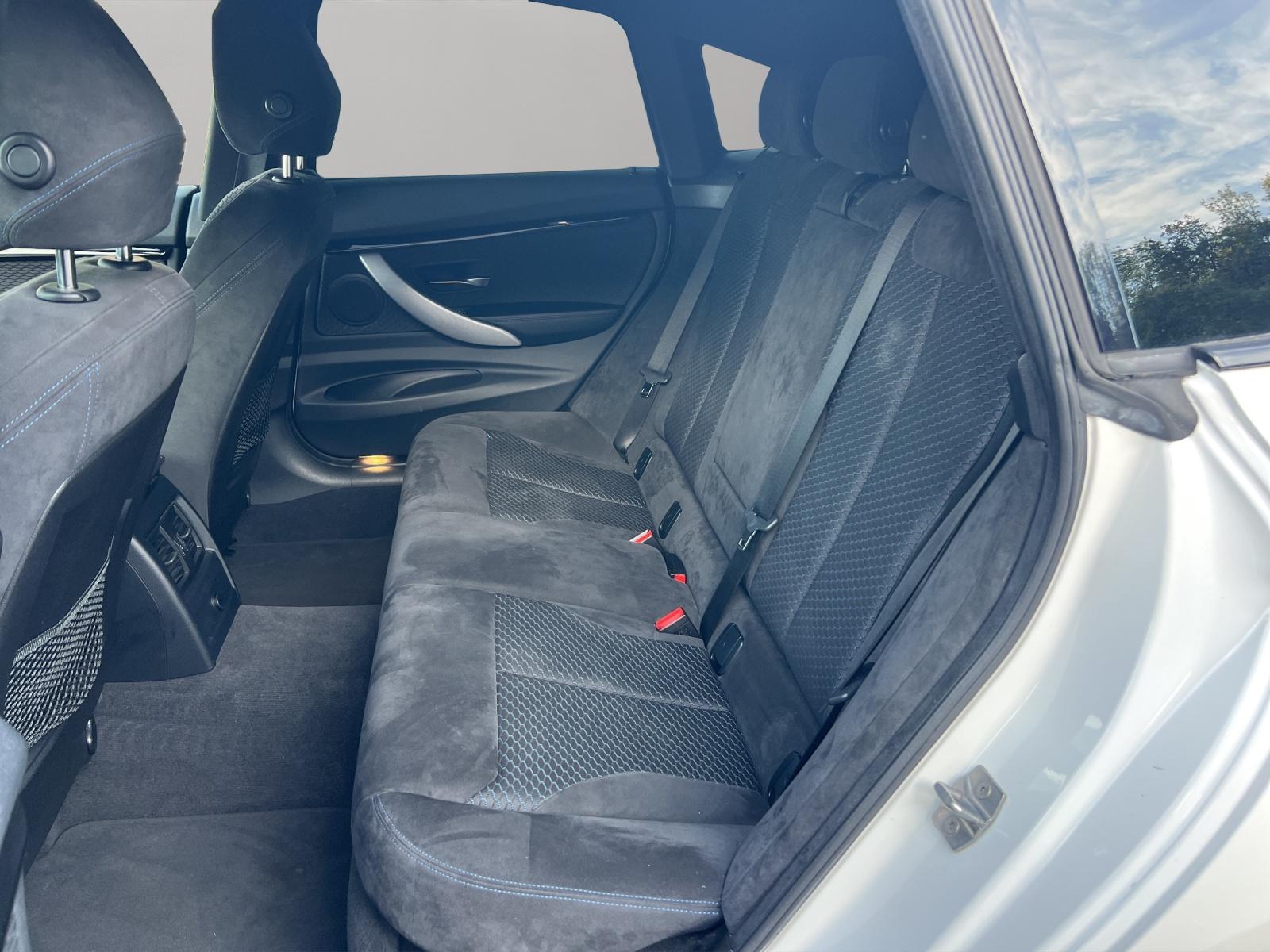 BMW 330i xDrive Gran Turismo / Top ausgestattet mit Pack M Sport / Pack Comfort / Pack Sicherheit / inkl. Winterräder Alu / Garantie-image-15
