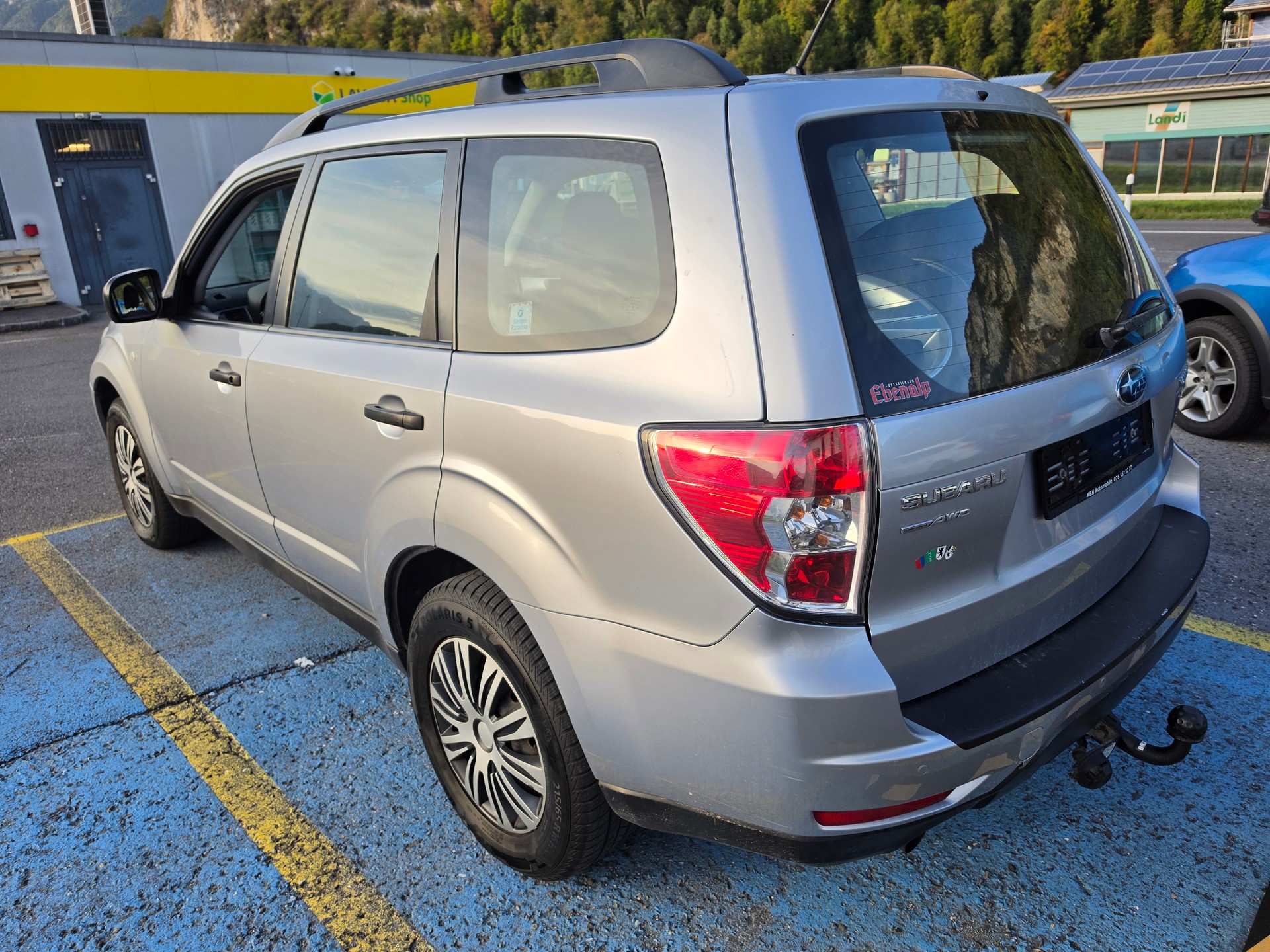 SUBARU Forester 2.0X Swiss Automatic-image-3
