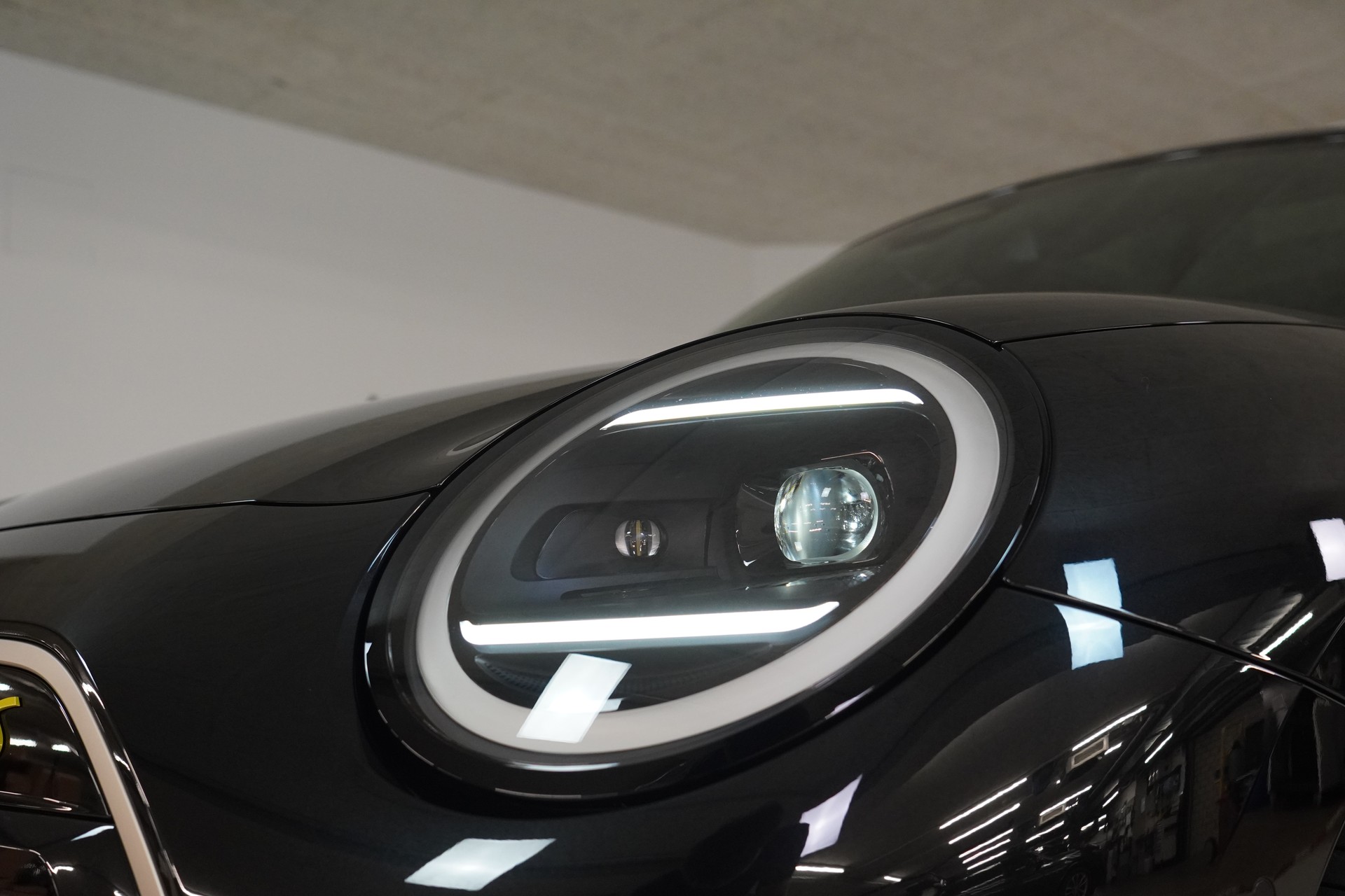 MINI Cooper SE-image-8