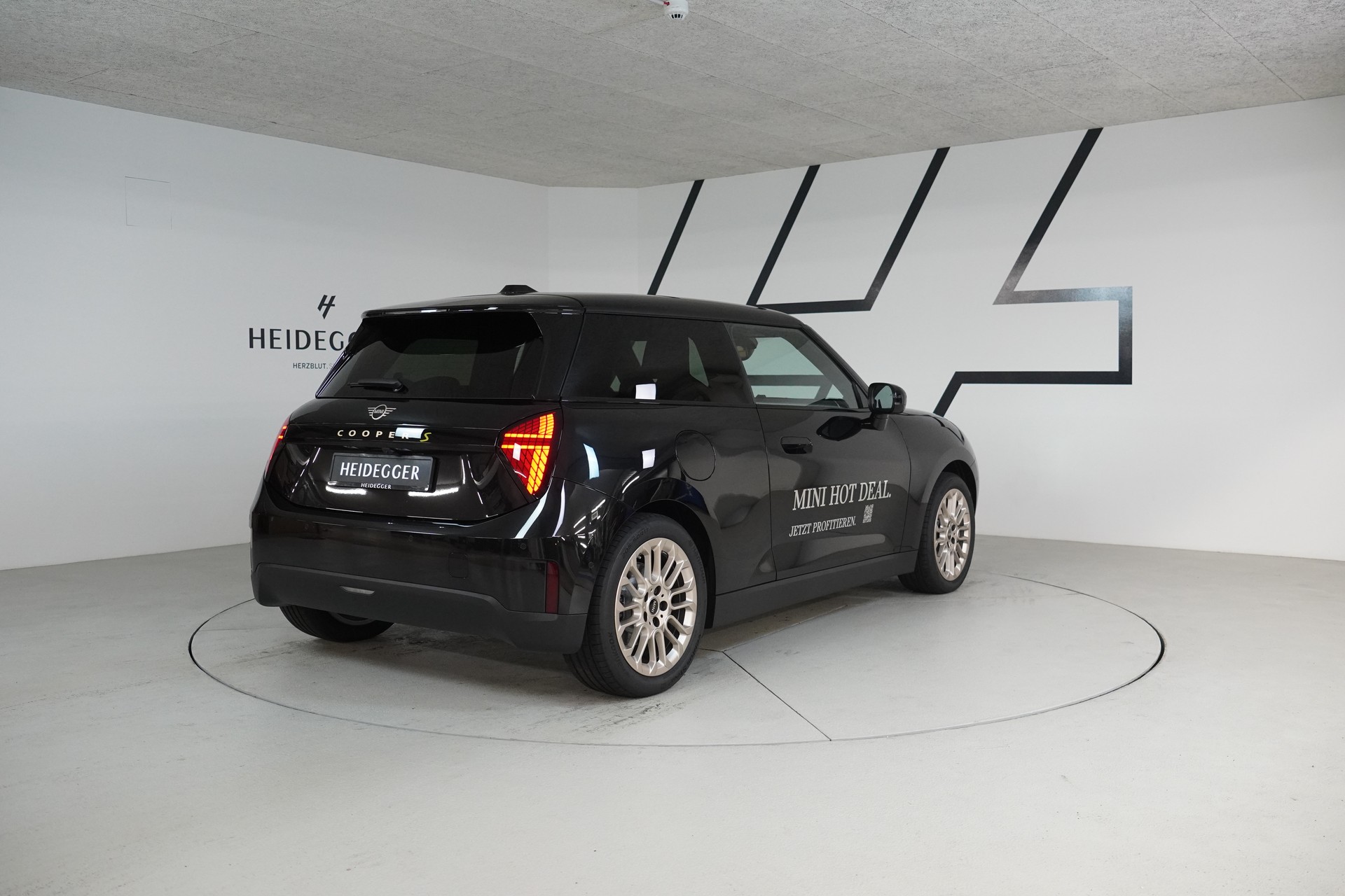 MINI Cooper SE-image-6