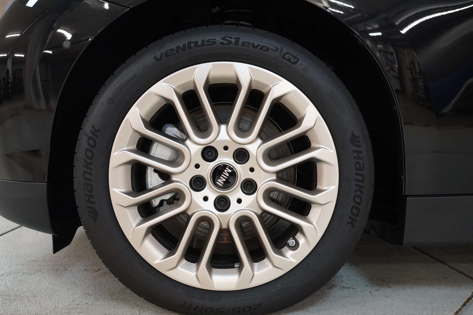 MINI Cooper SE-image-9