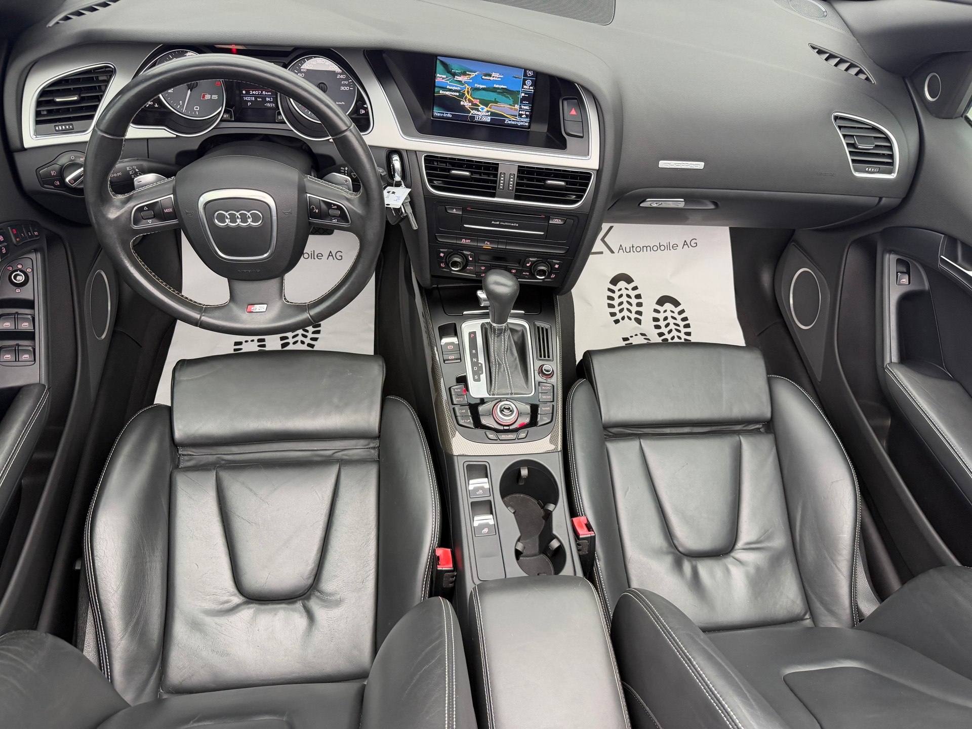 AUDI S5 Cabrio 3.0 TFSI quattro Ibis White S-tronic / RF-Kamera / Leder / Carbonpaket / B&O Soundsystem /-image-9