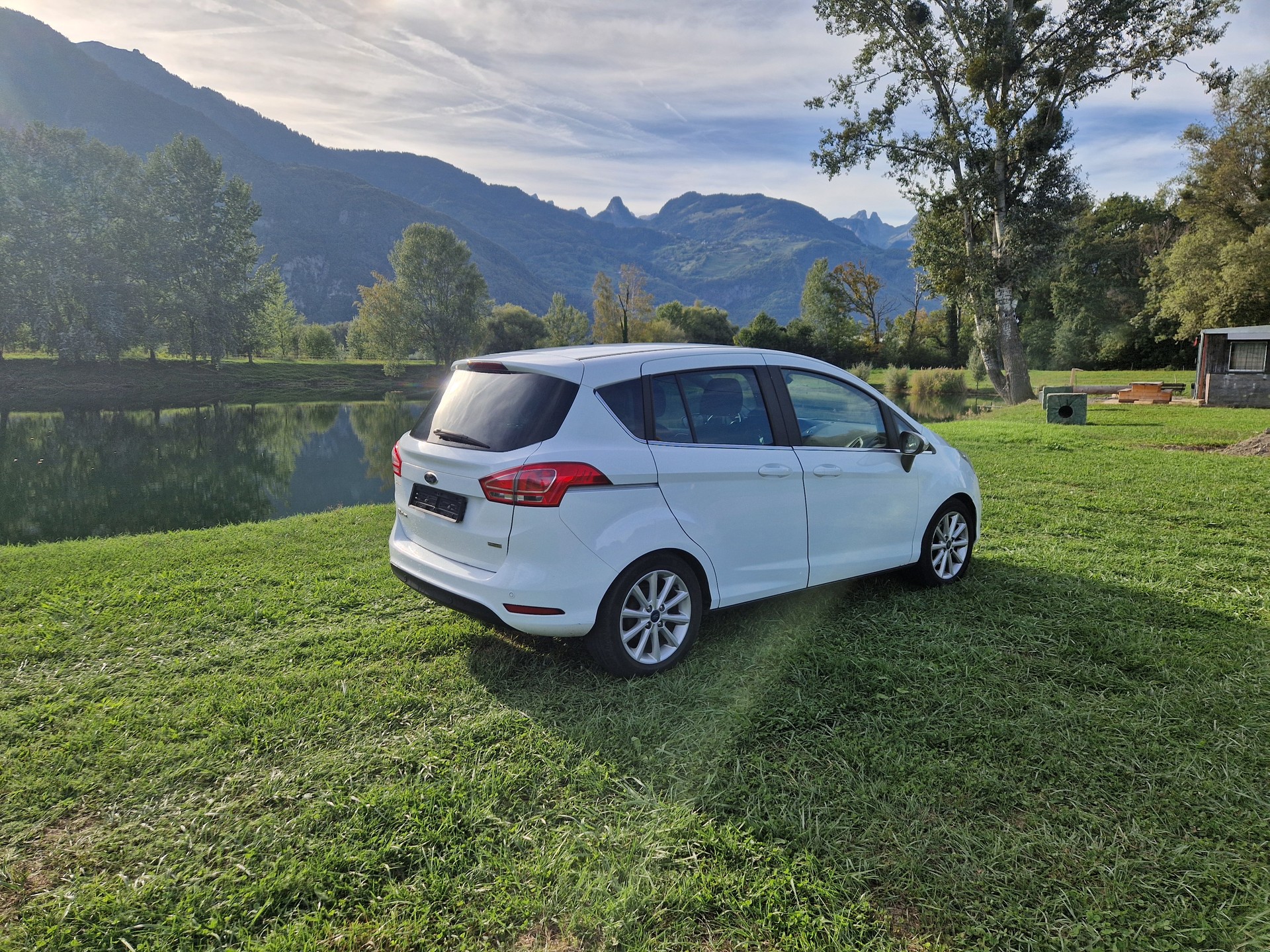 FORD B-Max 1.0 SCTi Trend-image-3