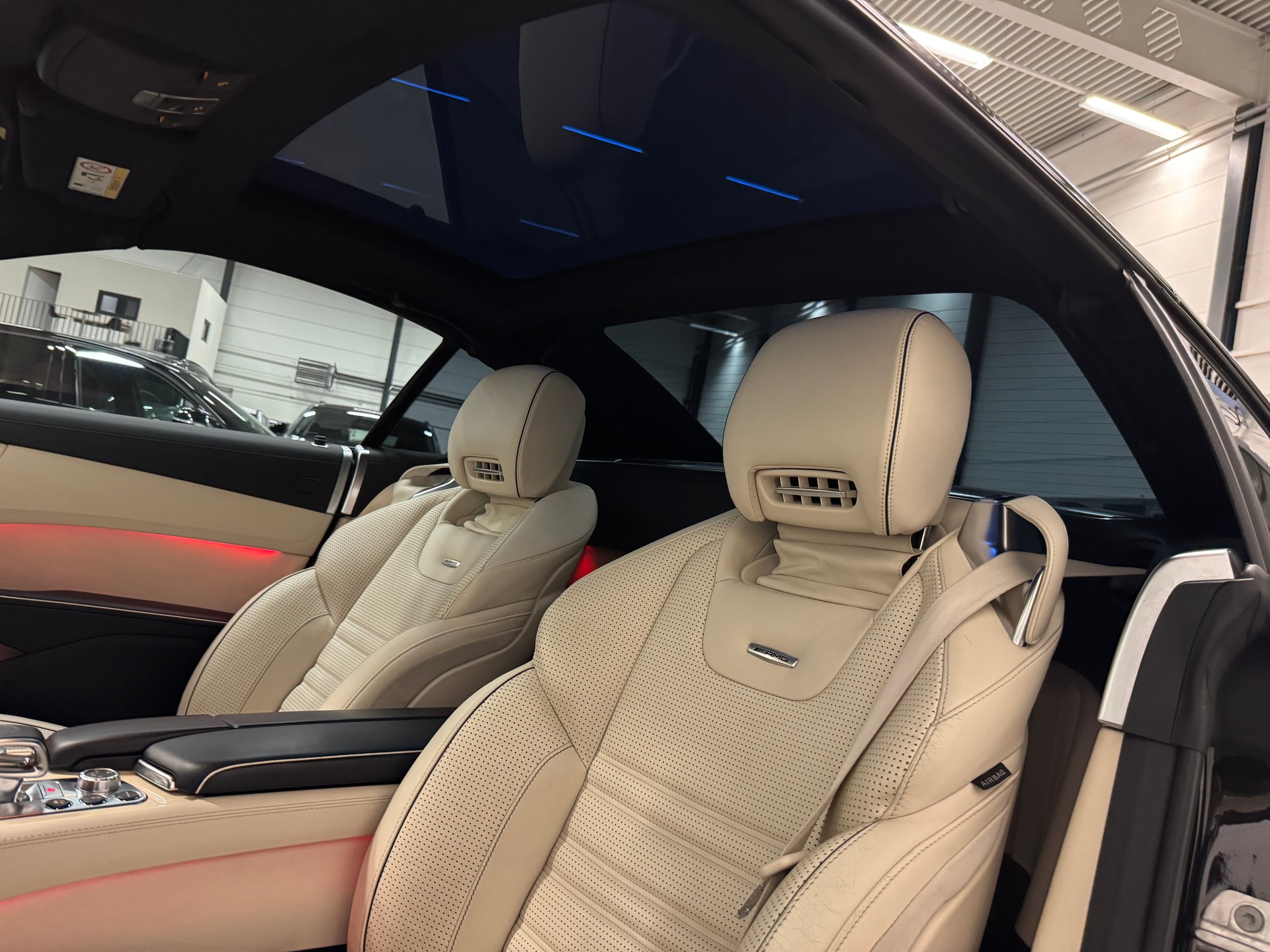 MERCEDES-BENZ SL 63 AMG Speedshift Designo-image-21
