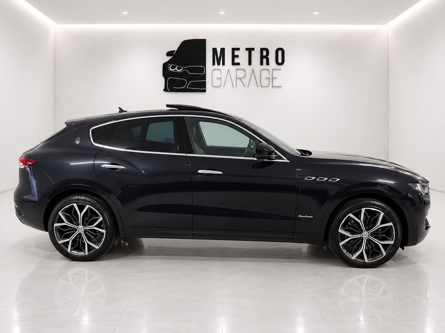 MASERATI Levante S 3.0 V6 GranLusso Automatica-image-8
