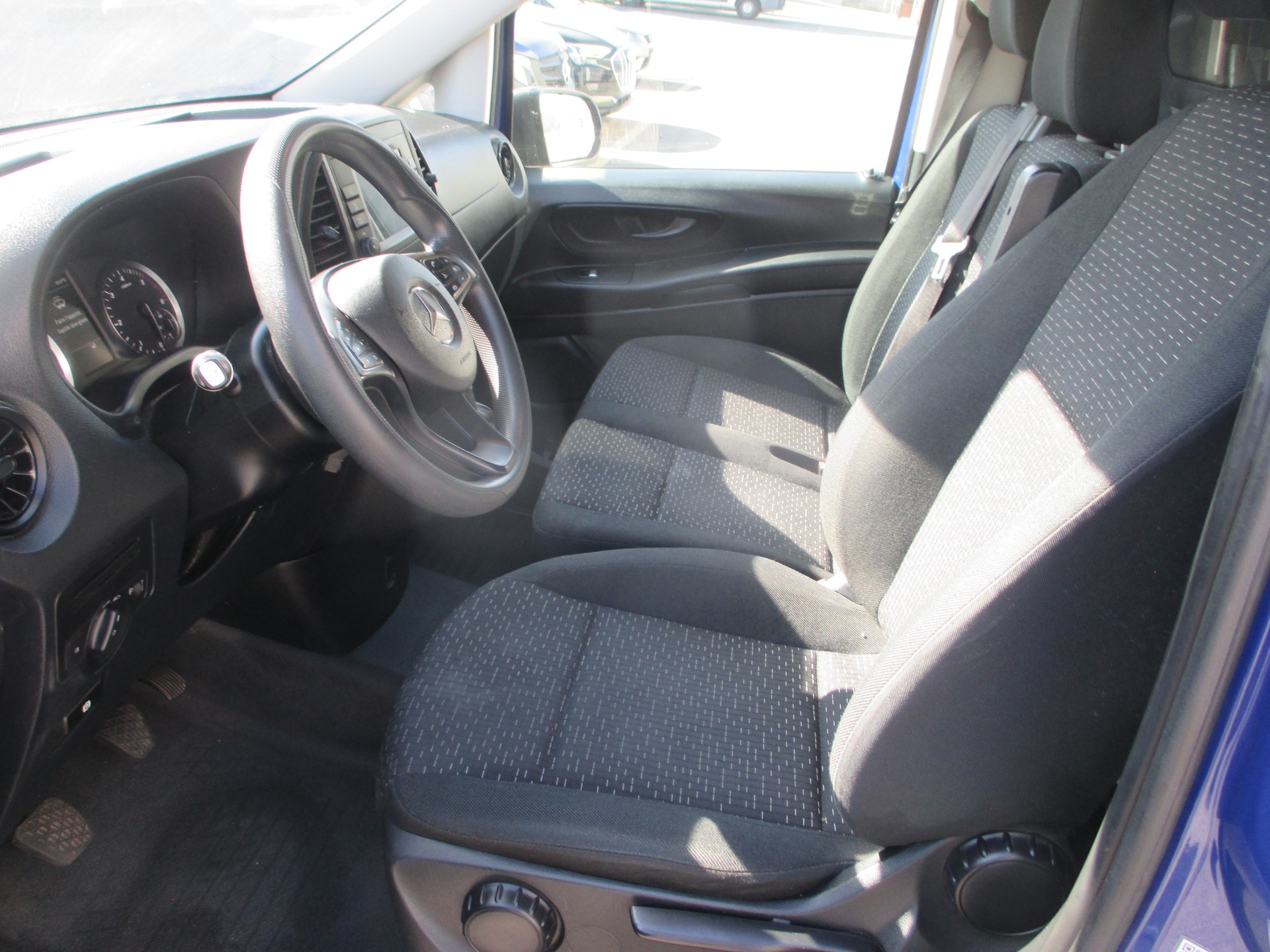 MERCEDES-BENZ Vito 116 CDI Base-image-11