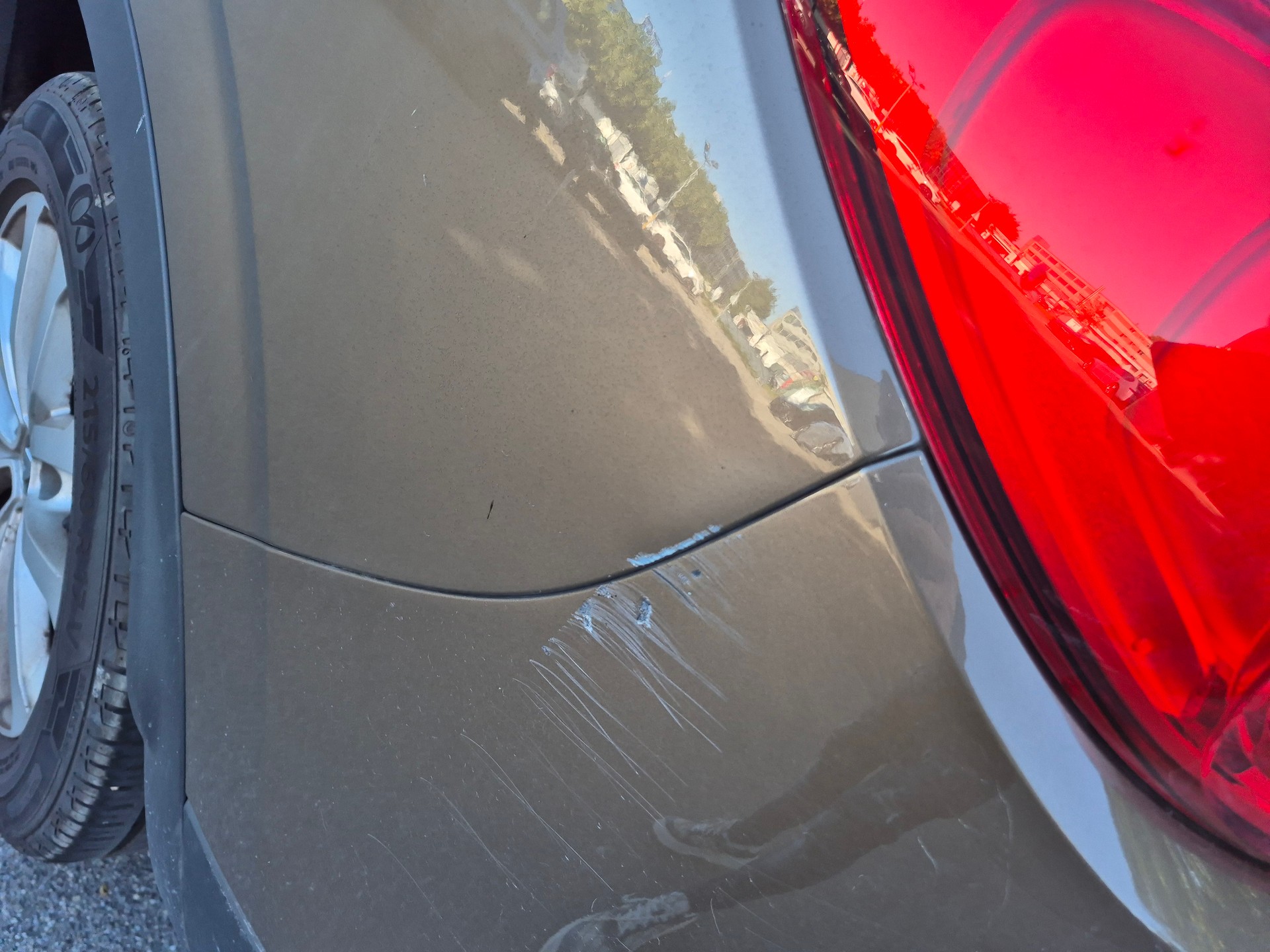 RENAULT Kadjar 1.2 16V Turbo Bose-image-6