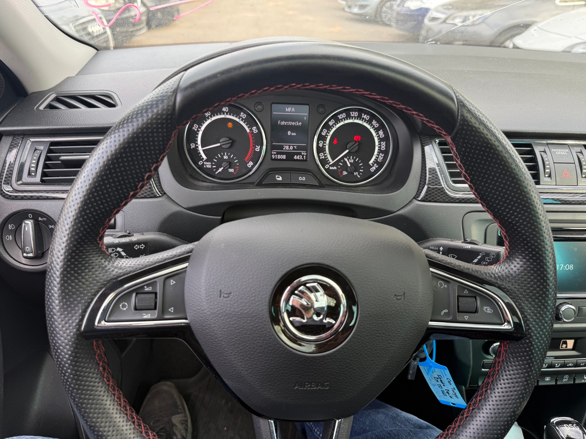 SKODA Rapid Spaceback 1.4 TSI Monte Carlo DSG-image-11