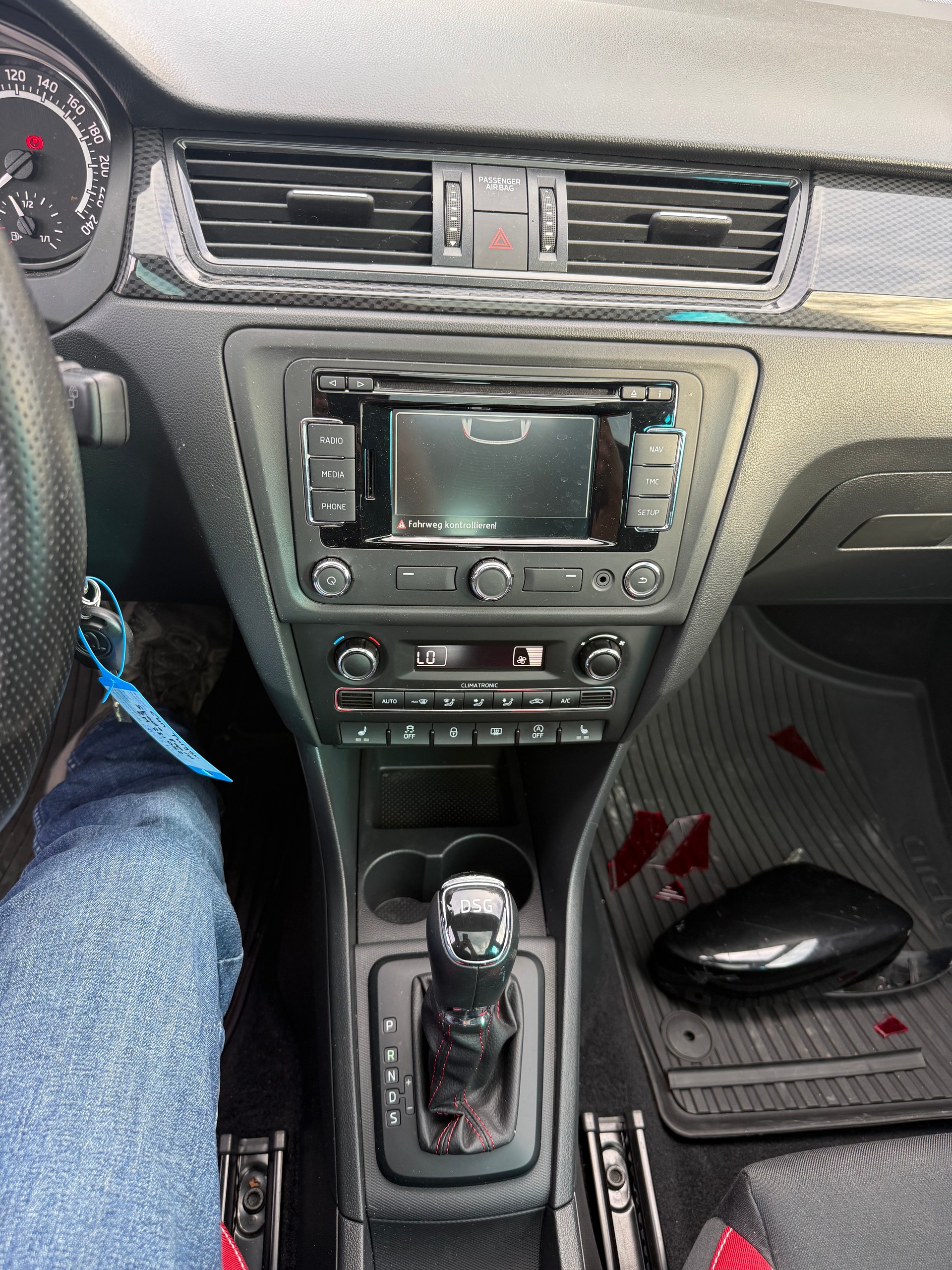 SKODA Rapid Spaceback 1.4 TSI Monte Carlo DSG-image-12