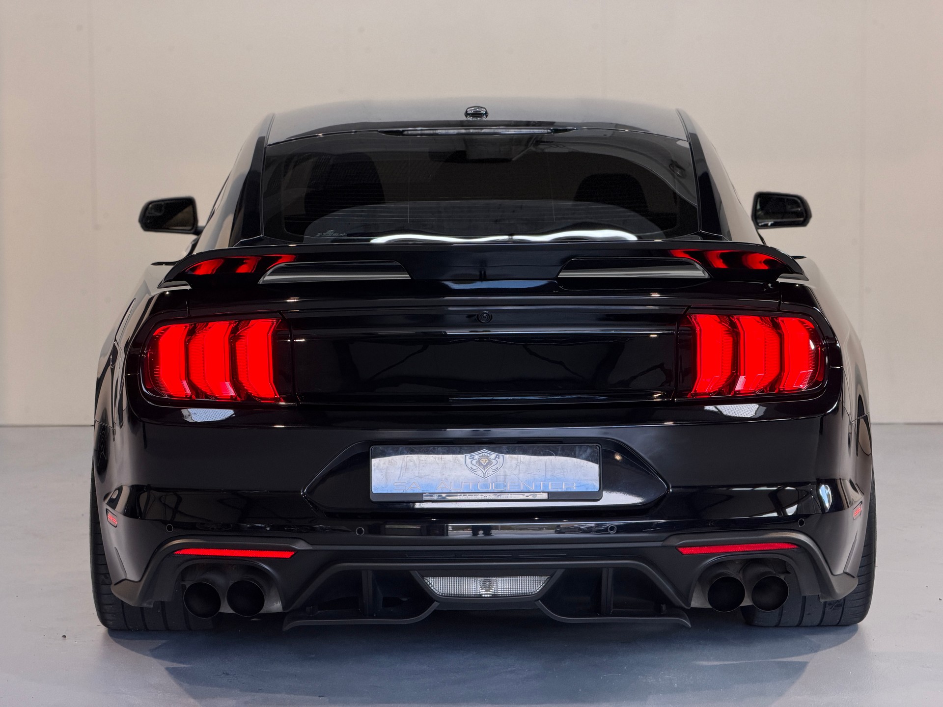 FORD Mustang Fastback 5.0 V8 GT Automat-image-7