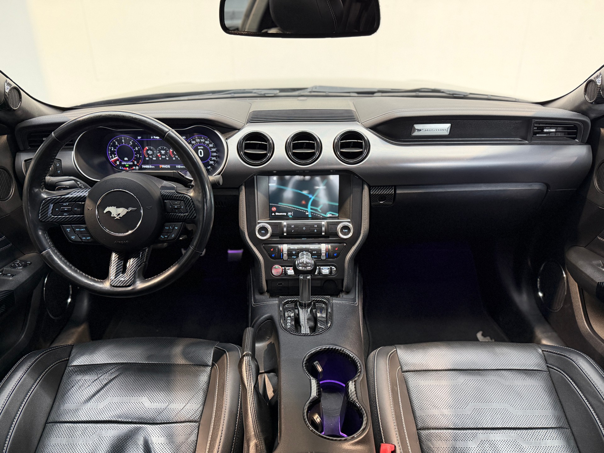FORD Mustang Fastback 5.0 V8 GT Automat-image-10