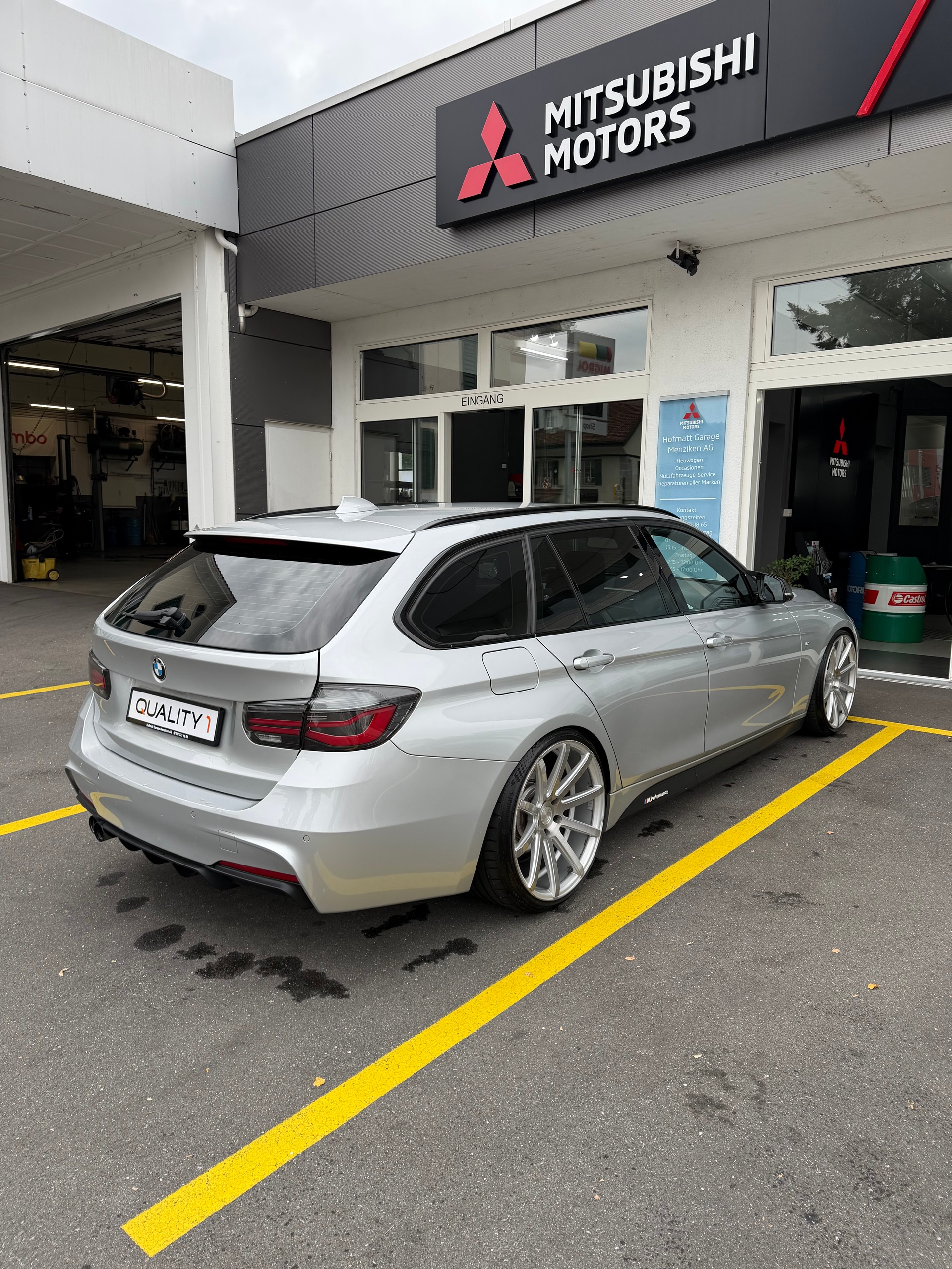 BMW 328i Touring Steptronic-image-9