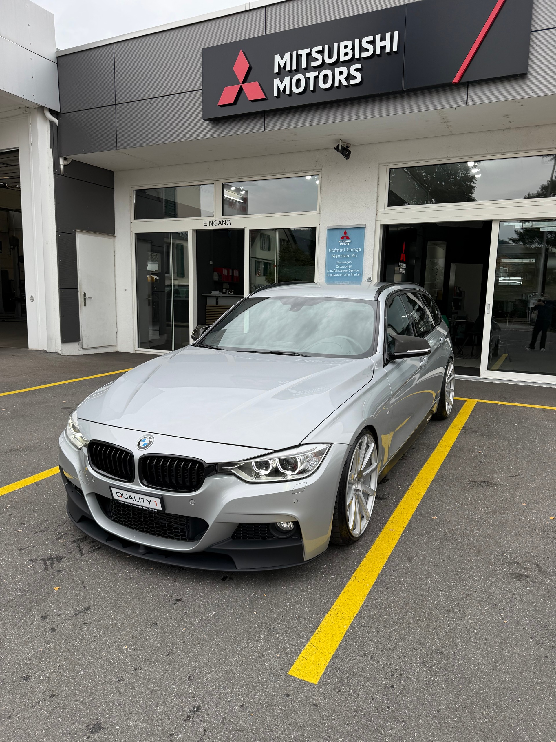BMW 328i Touring Steptronic-image-1