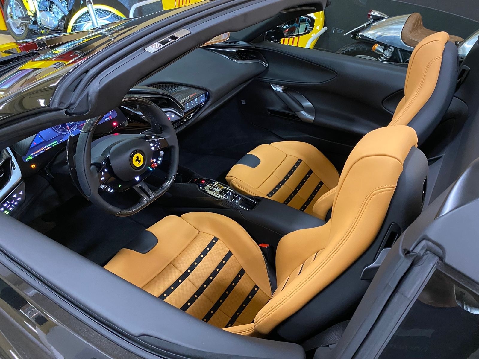 FERRARI SF90 Spider-image-7