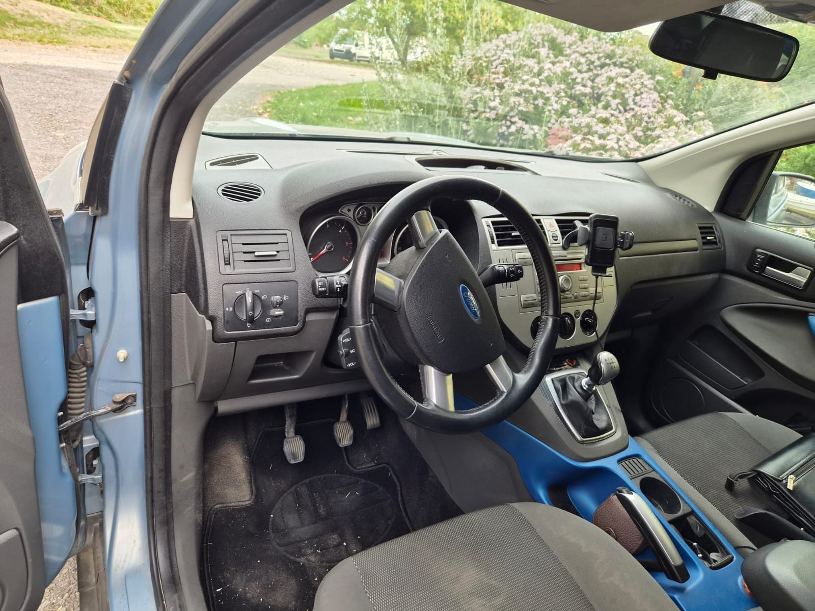 FORD Kuga 2.0 TDCi Titanium 4WD-image-6