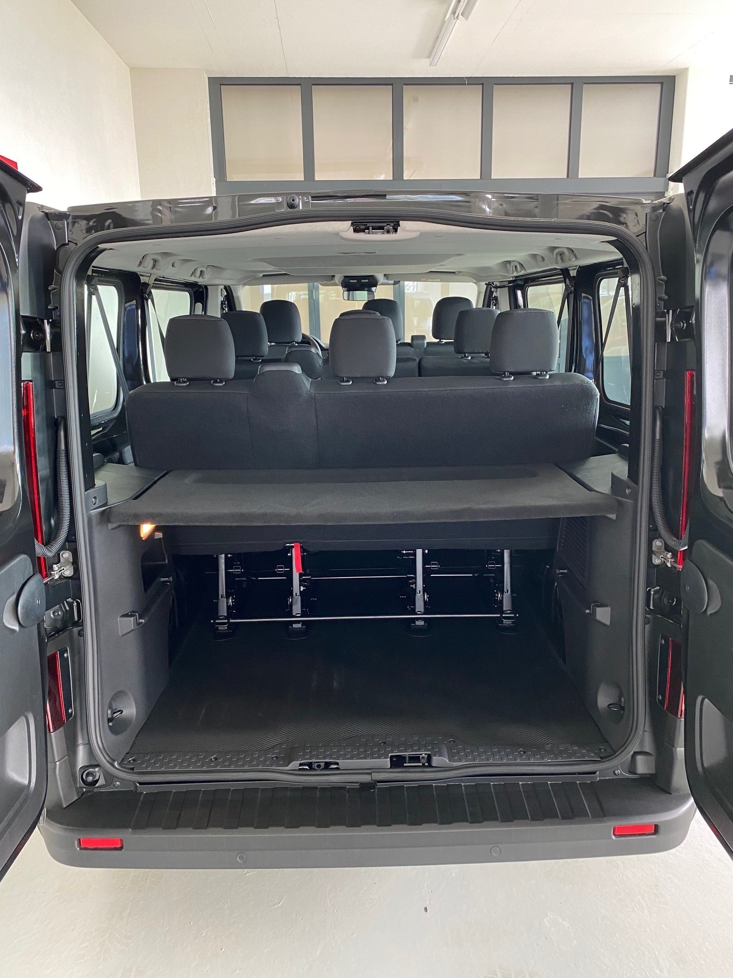 NISSAN Primastarr Kombi 2.8 t L1 H1 2.0 dCi 170 Acenta 9P-image-5