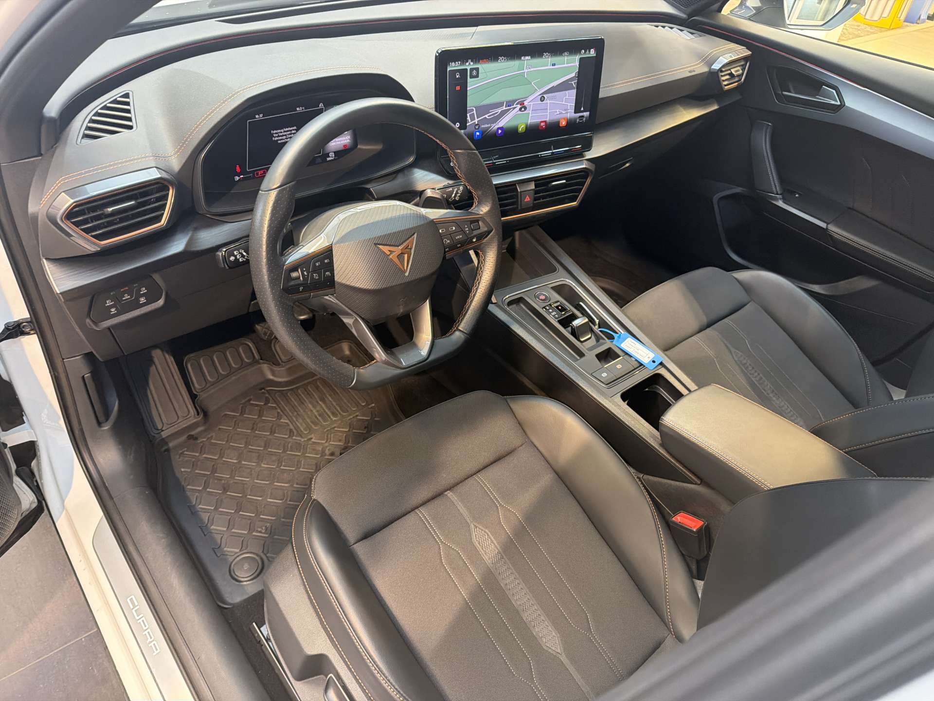 CUPRA Formentor 1.5 TSi DSG-Automat-image-5