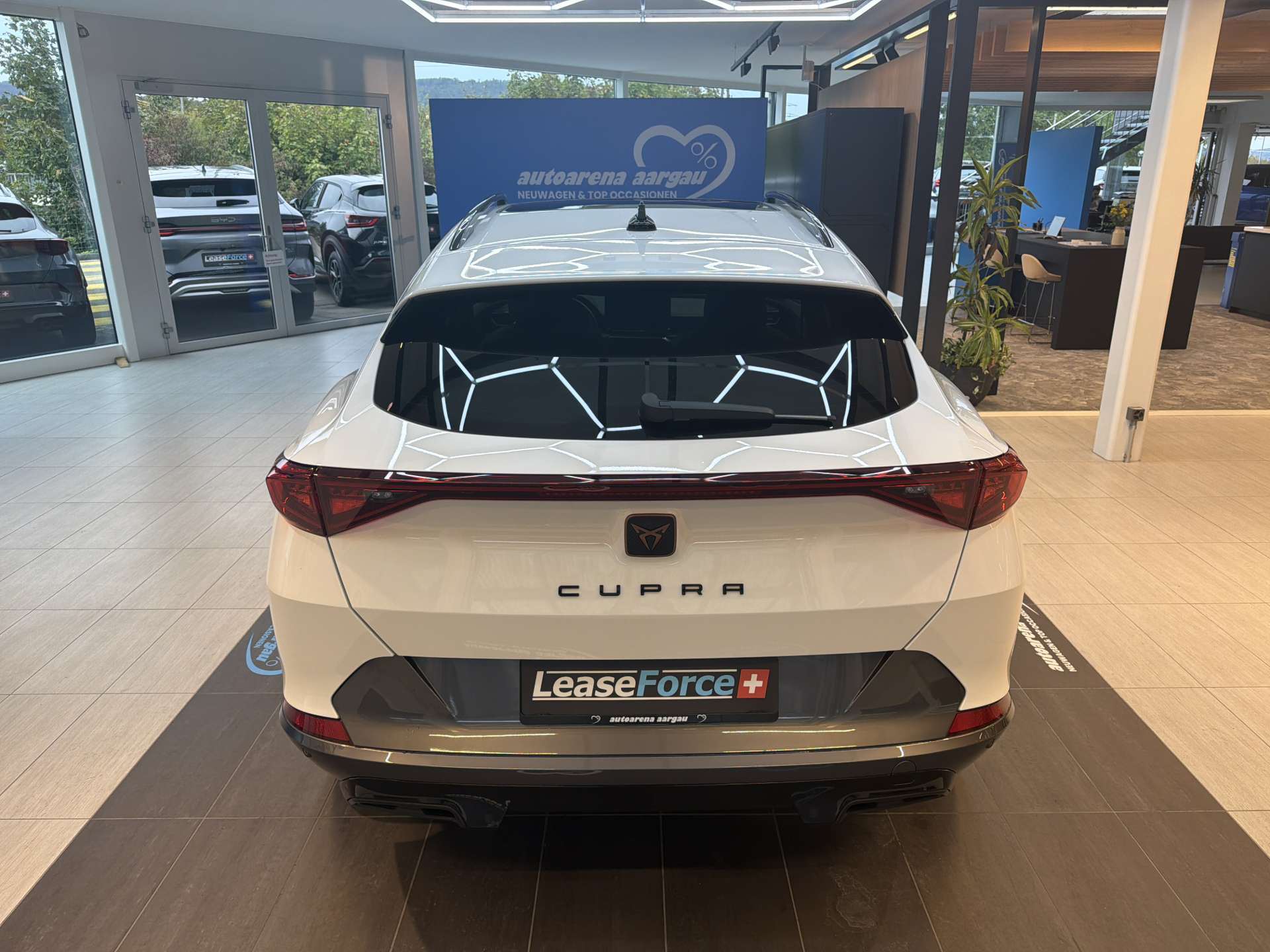 CUPRA Formentor 1.5 TSi DSG-Automat-image-12