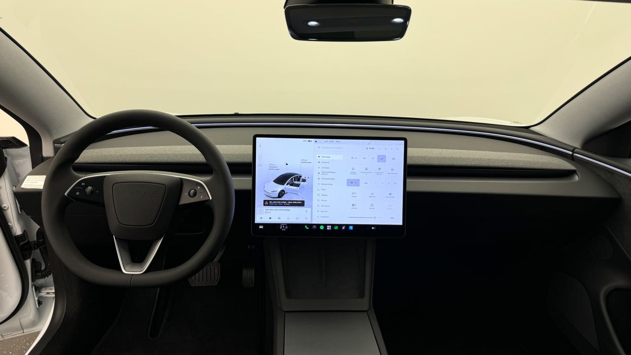 TESLA Model 3 Long Range Dual Motor AWD-image-5