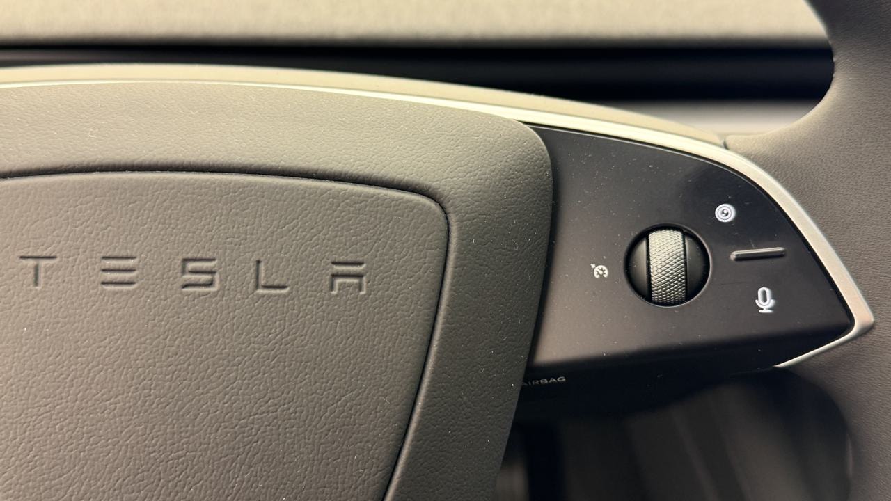 TESLA Model 3 Long Range Dual Motor AWD-image-9