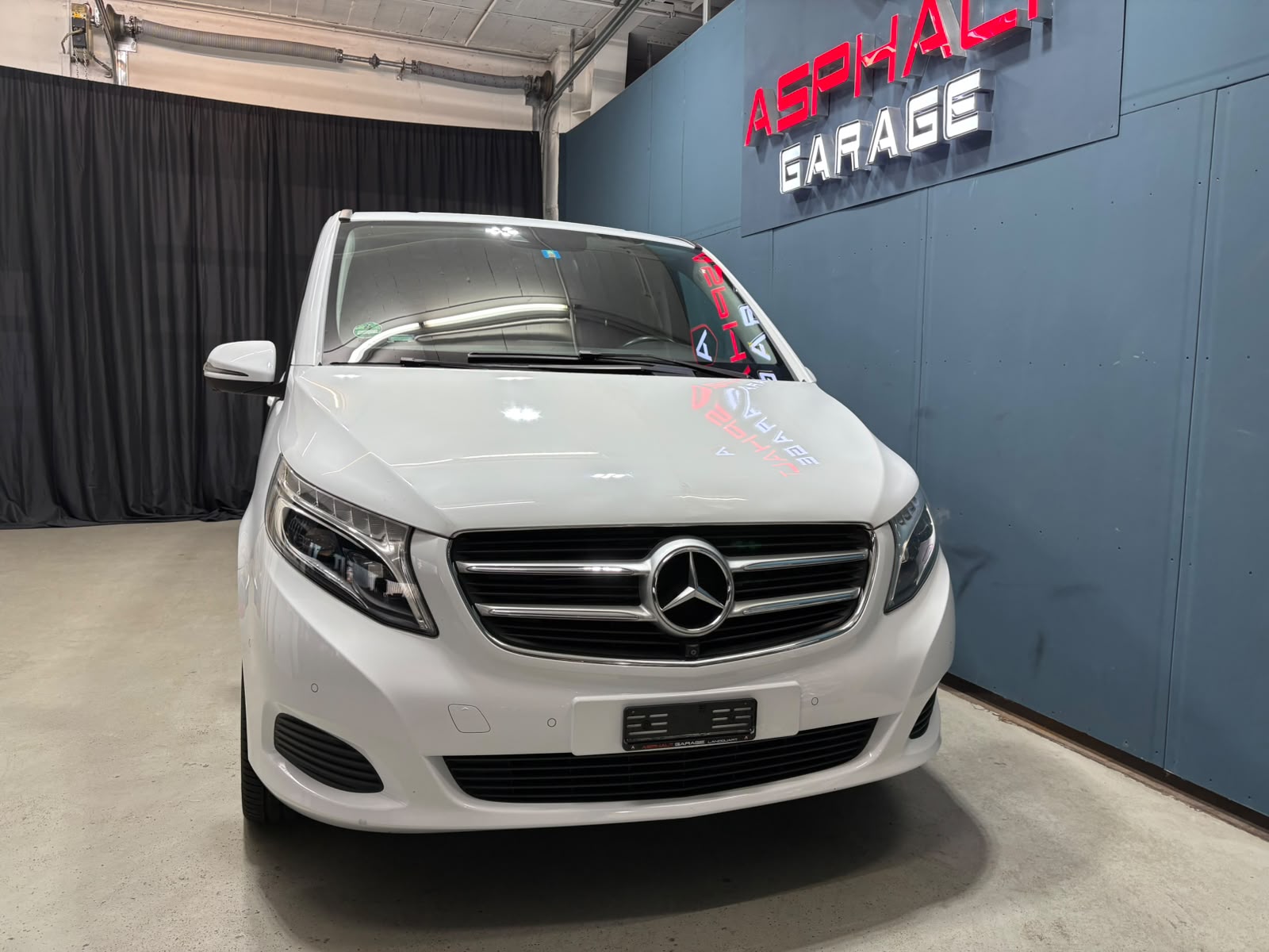 MERCEDES-BENZ V 250 d lang 4Matic 7G-Tronic-image-3