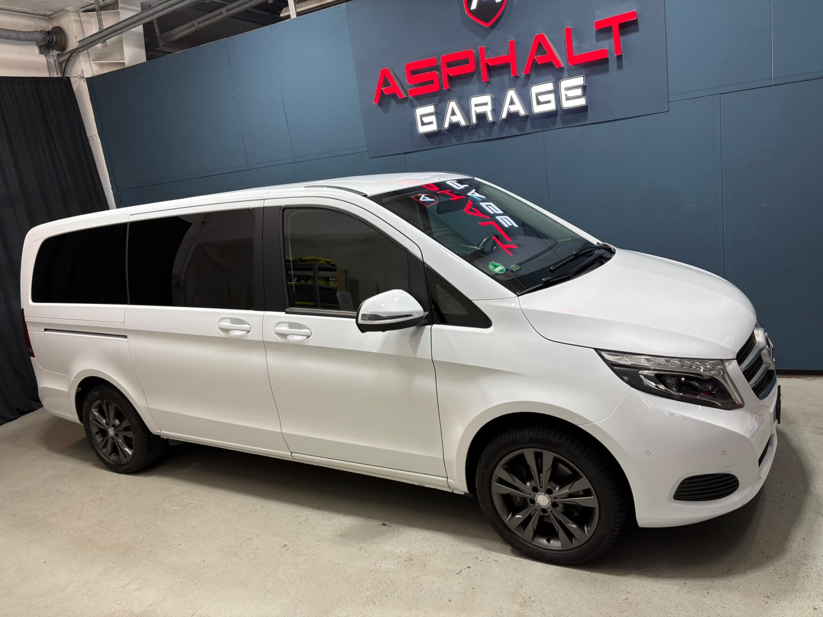 MERCEDES-BENZ V 250 d lang 4Matic 7G-Tronic-image-7