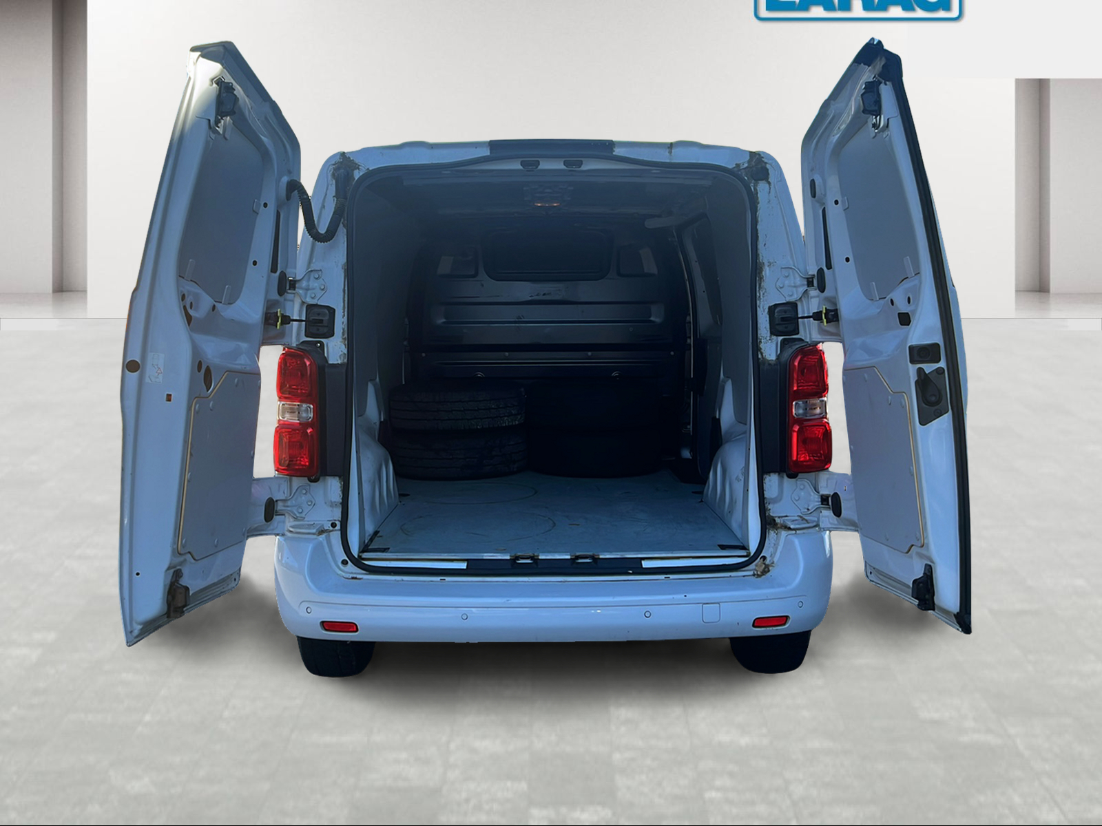 CITROEN Jumpy 2.0 BlueHDi 120 EAT8-image-4