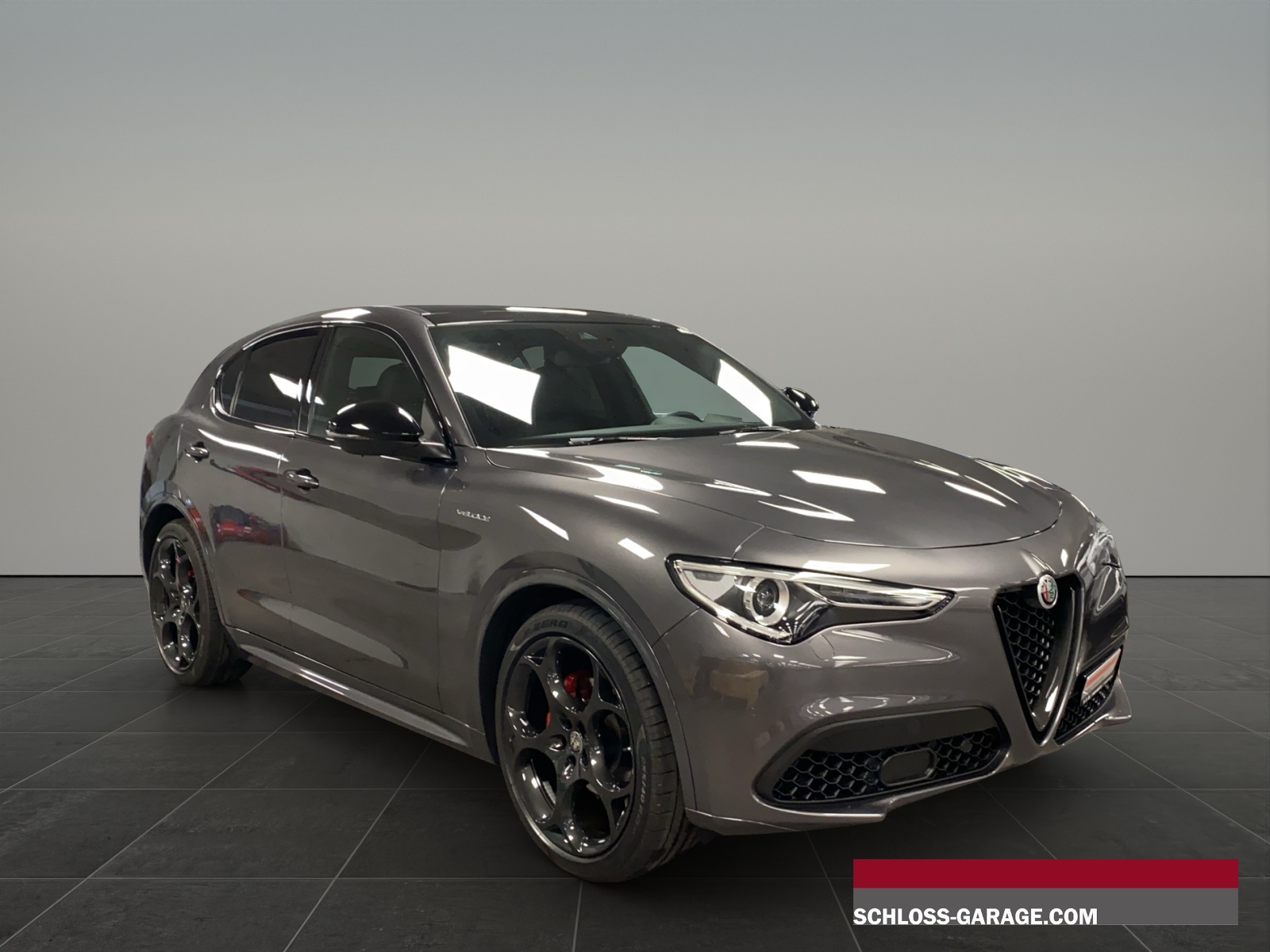 ALFA ROMEO STELVIO 2.0 Q4 280 Veloce P-image-8