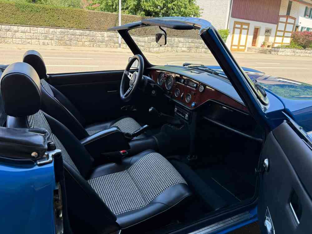 TRIUMPH Spitfire 1500-image-6