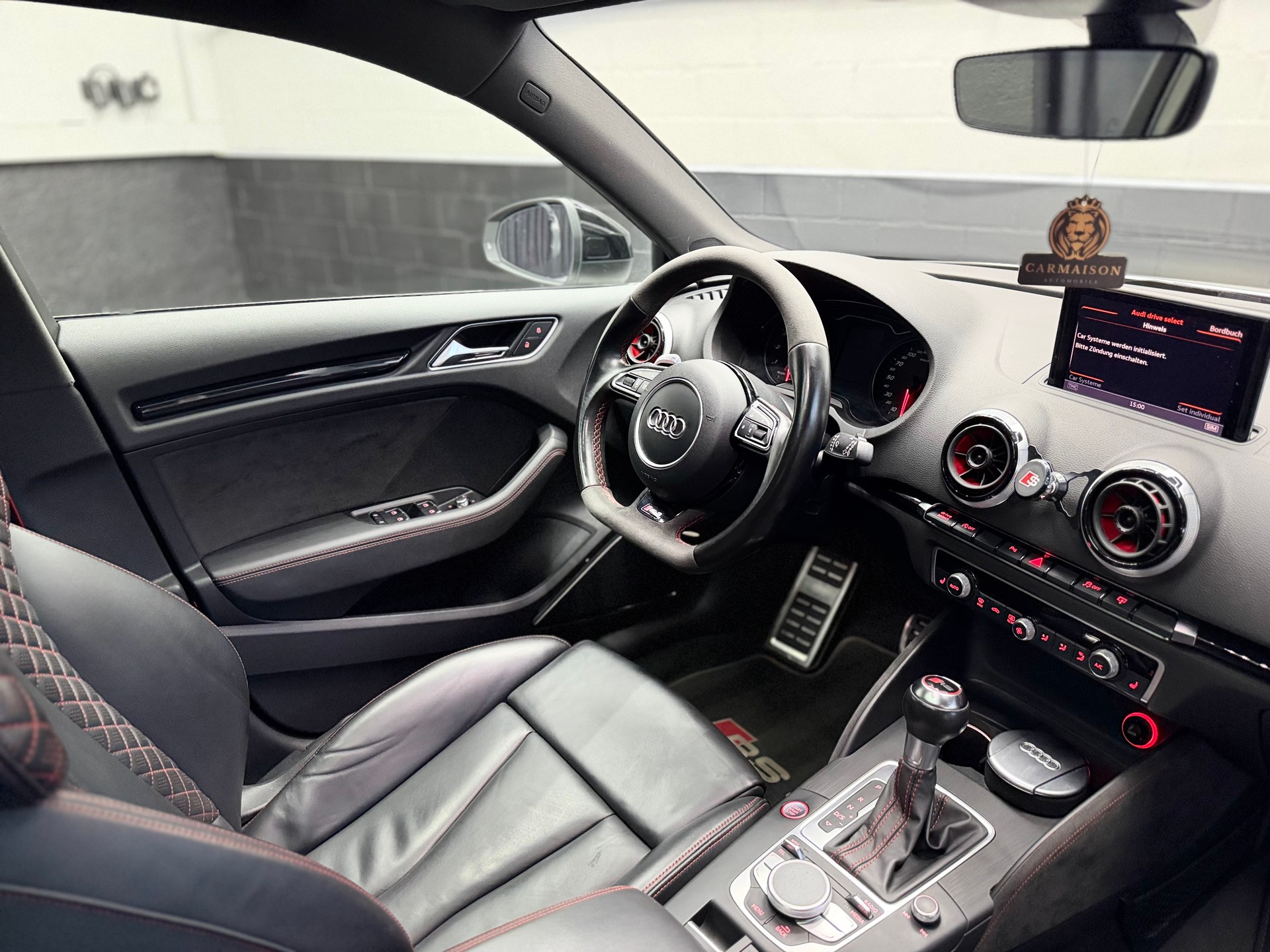 AUDI RS3 2.5 TSI quattro S-tronic | ABT-Tuning ab Werk | Schiebedach | B&O Soundanlage | Rückfahrkamera | CH-Auto-image-23
