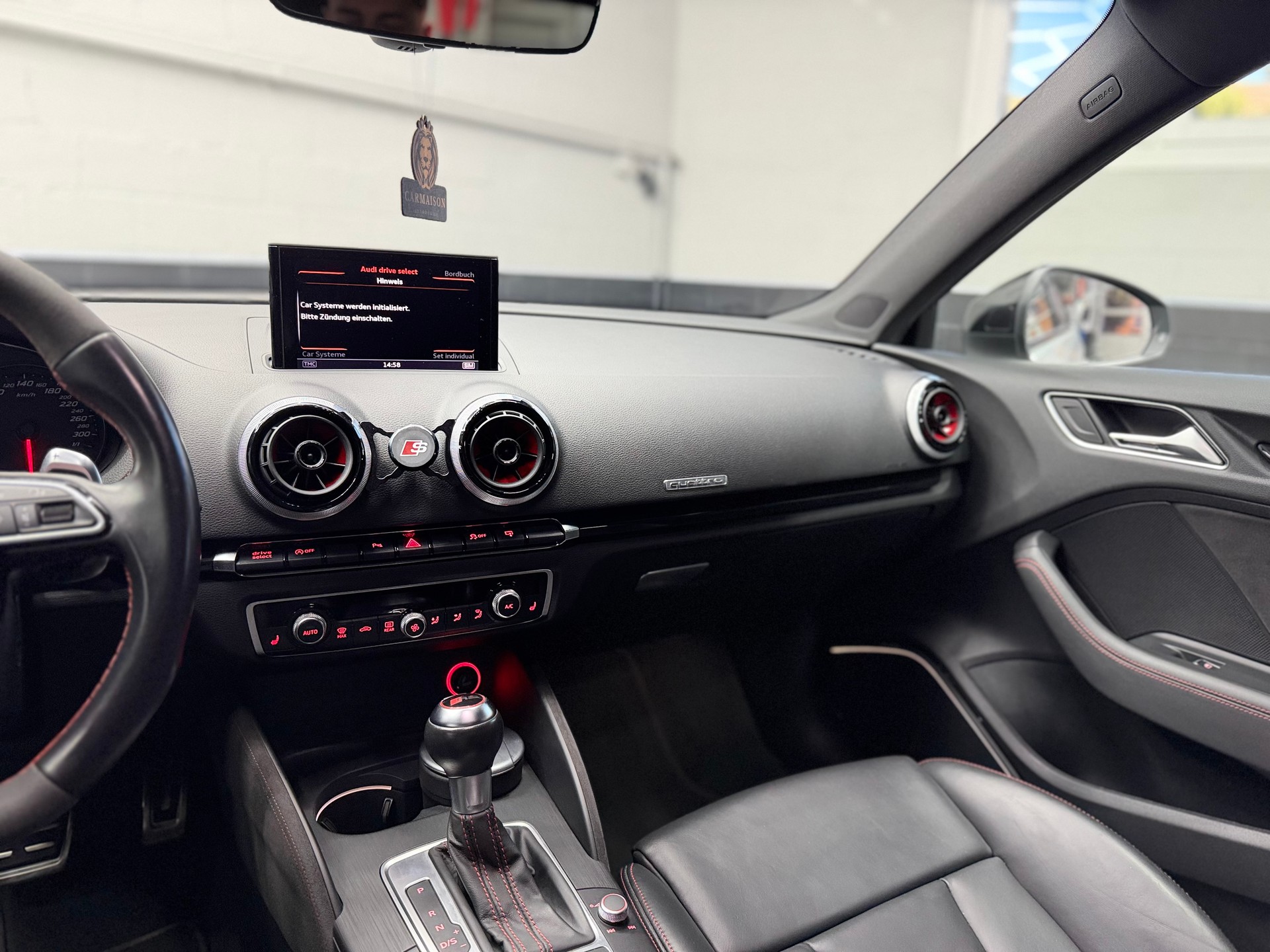 AUDI RS3 2.5 TSI quattro S-tronic | ABT-Tuning ab Werk | Schiebedach | B&O Soundanlage | Rückfahrkamera | CH-Auto-image-18