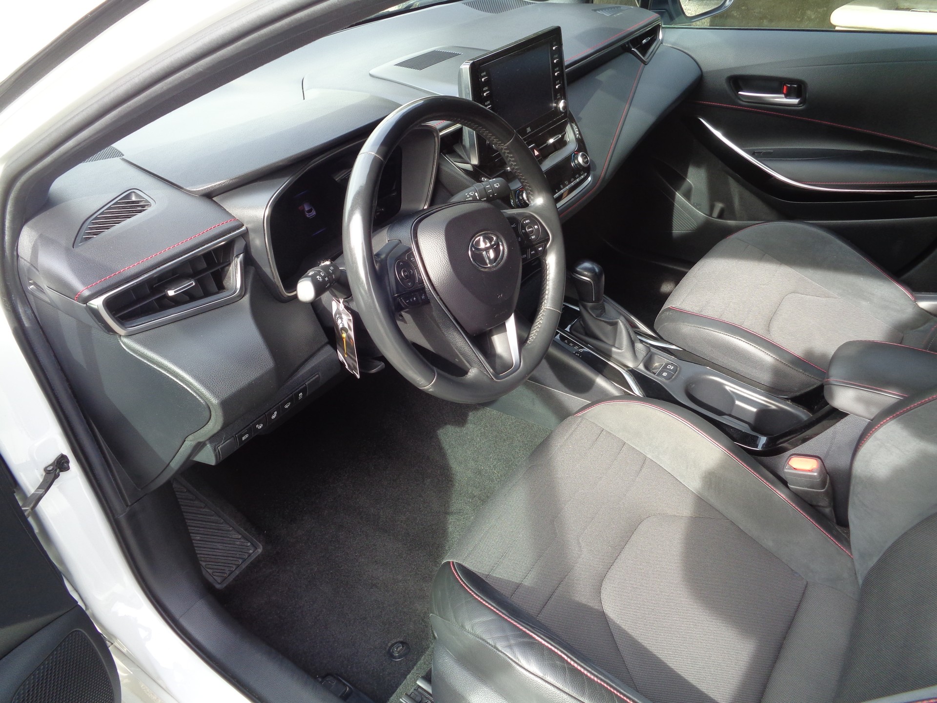 TOYOTA Corolla 2.0 HSD Style e-CVT-image-5