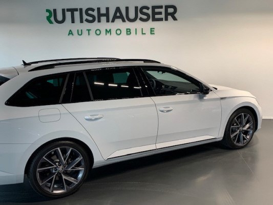 SKODA Superb 2.0 TDi SportL 4x4-image-7