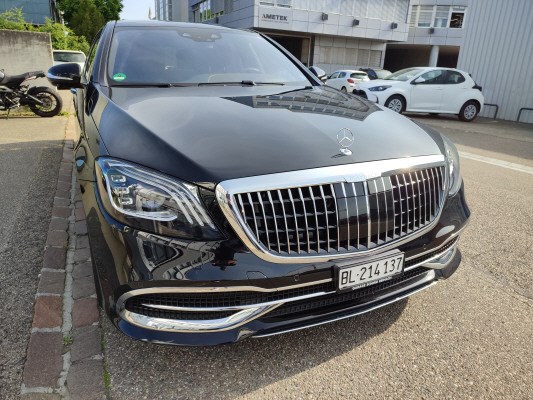MERCEDES-BENZ S 560 Maybach 4Matic-showroom-element-1