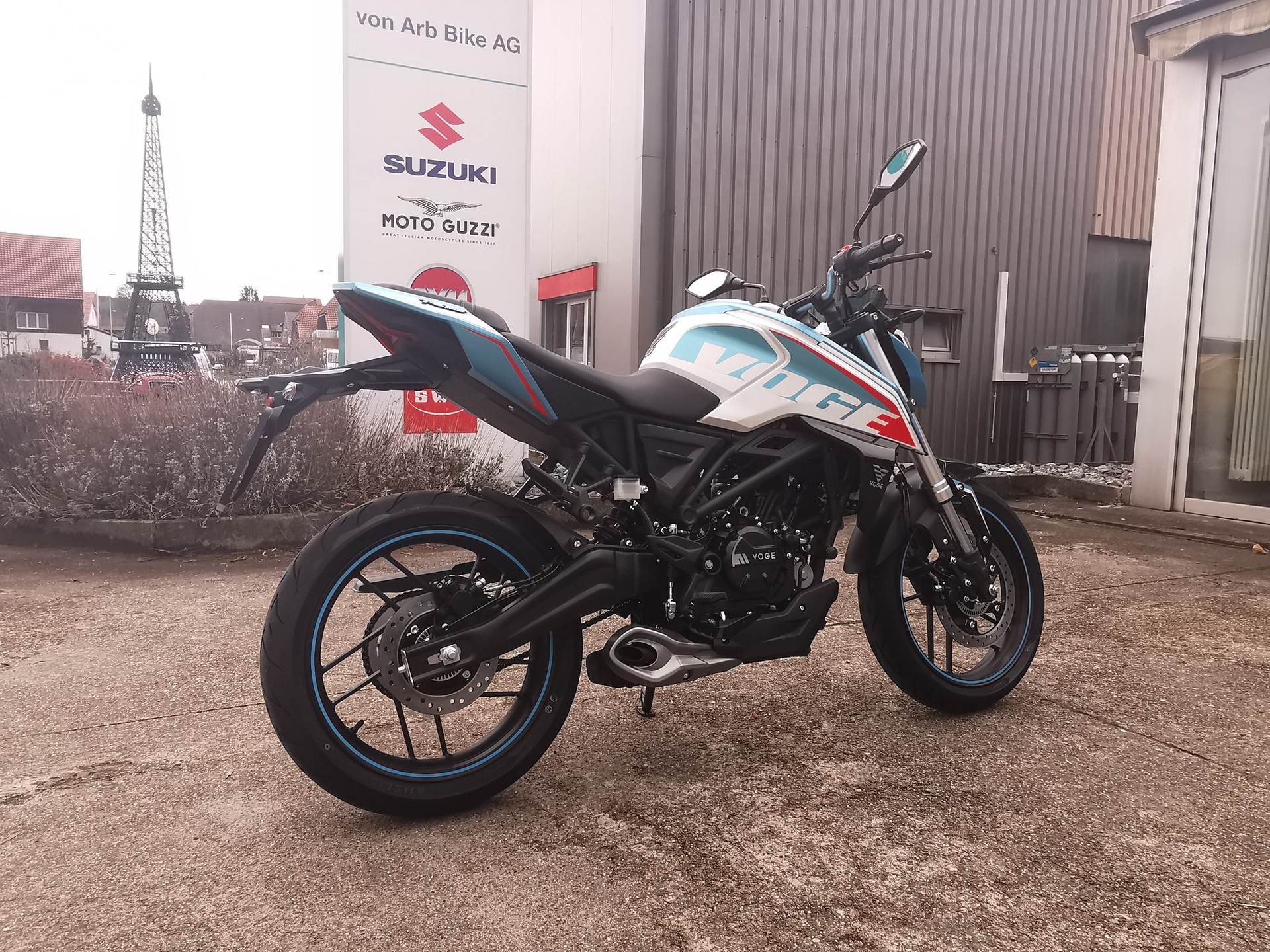 VOGE 125 R ABS-showroom-element-2