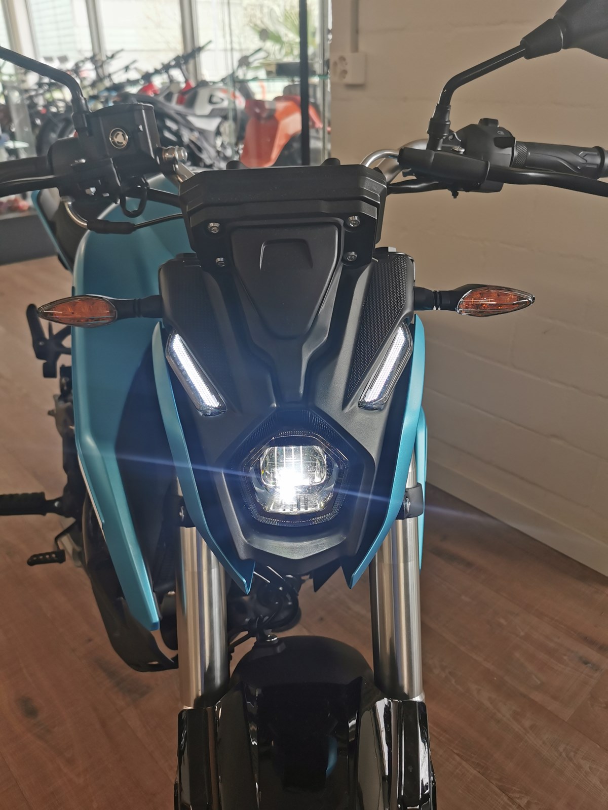 VOGE 125 R ABS-image-6