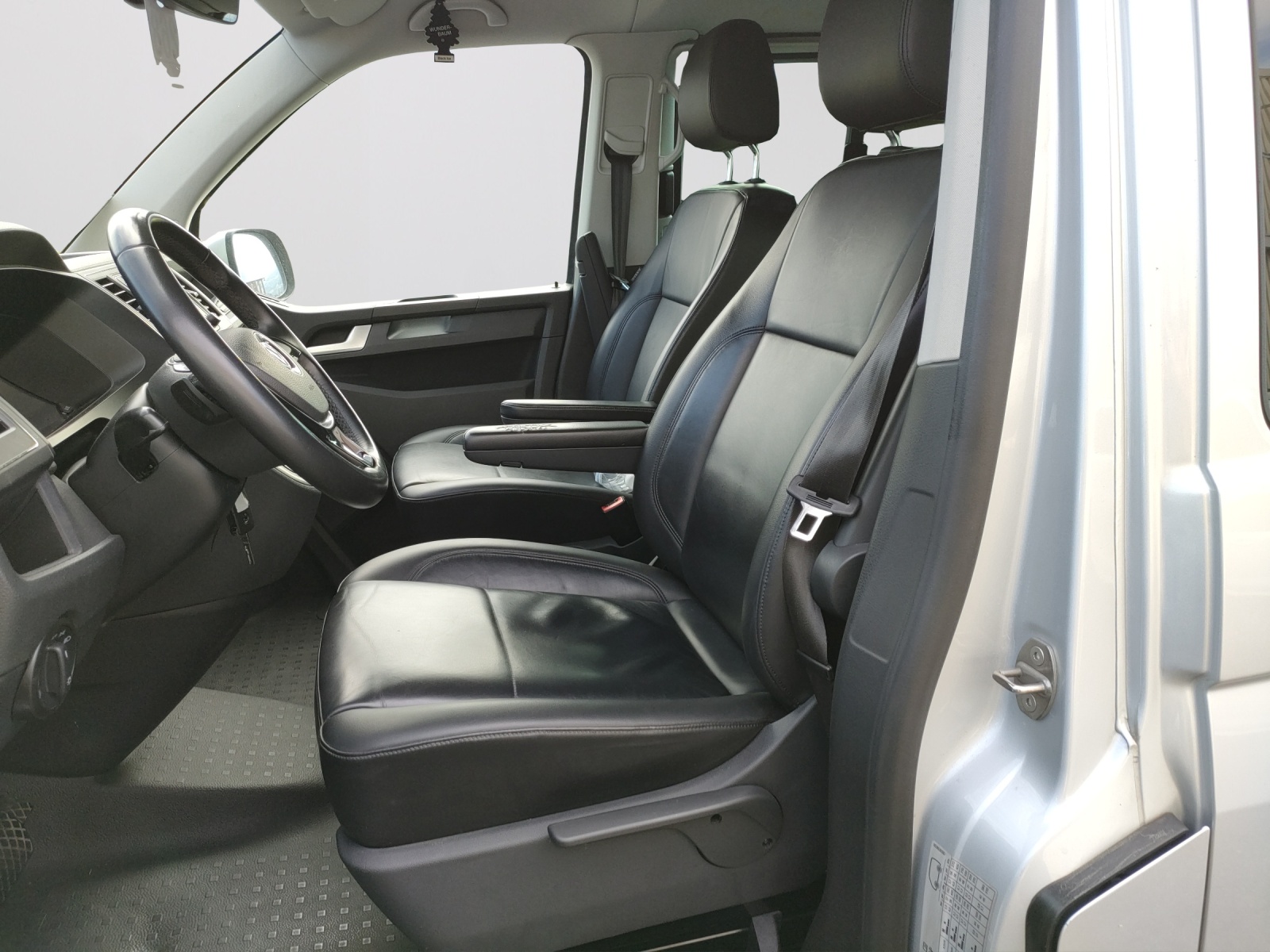 VW T6 Caravelle 2.0 TDI Comfortline DSG-image-10