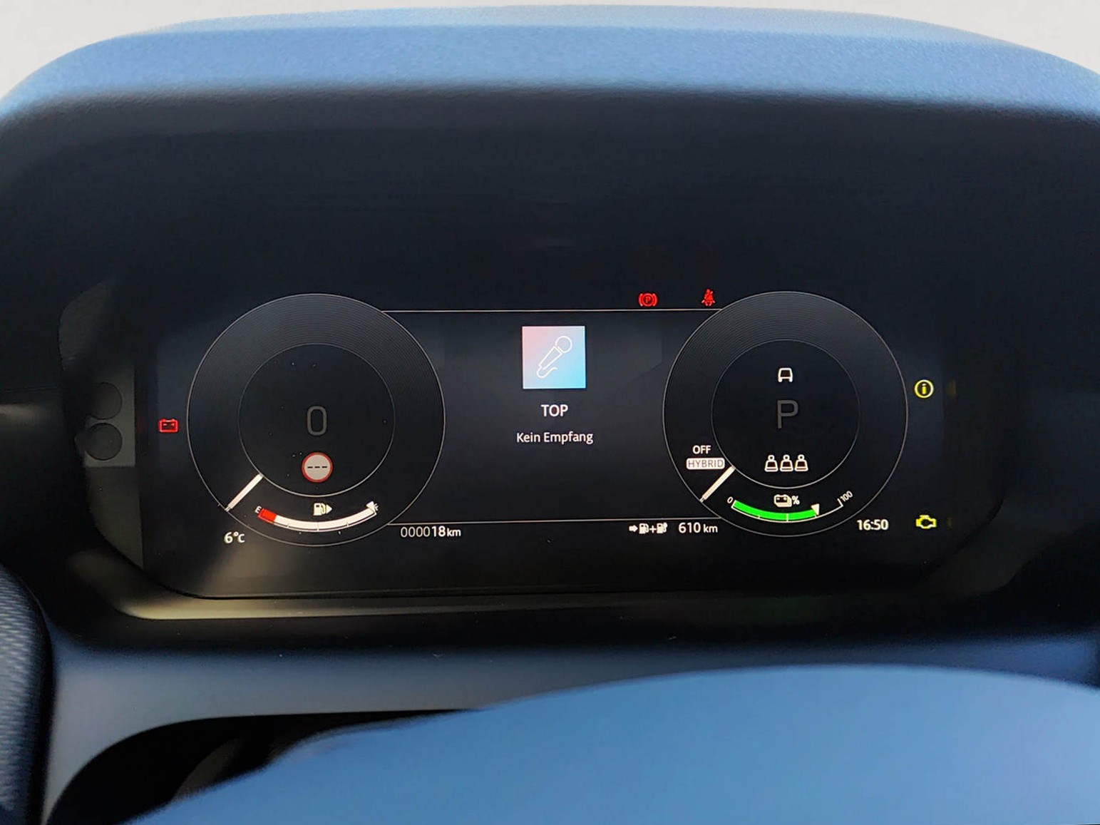 LAND ROVER Discovery Sport P270e 1.5 PHEV Dynamic SE AT8-image-11