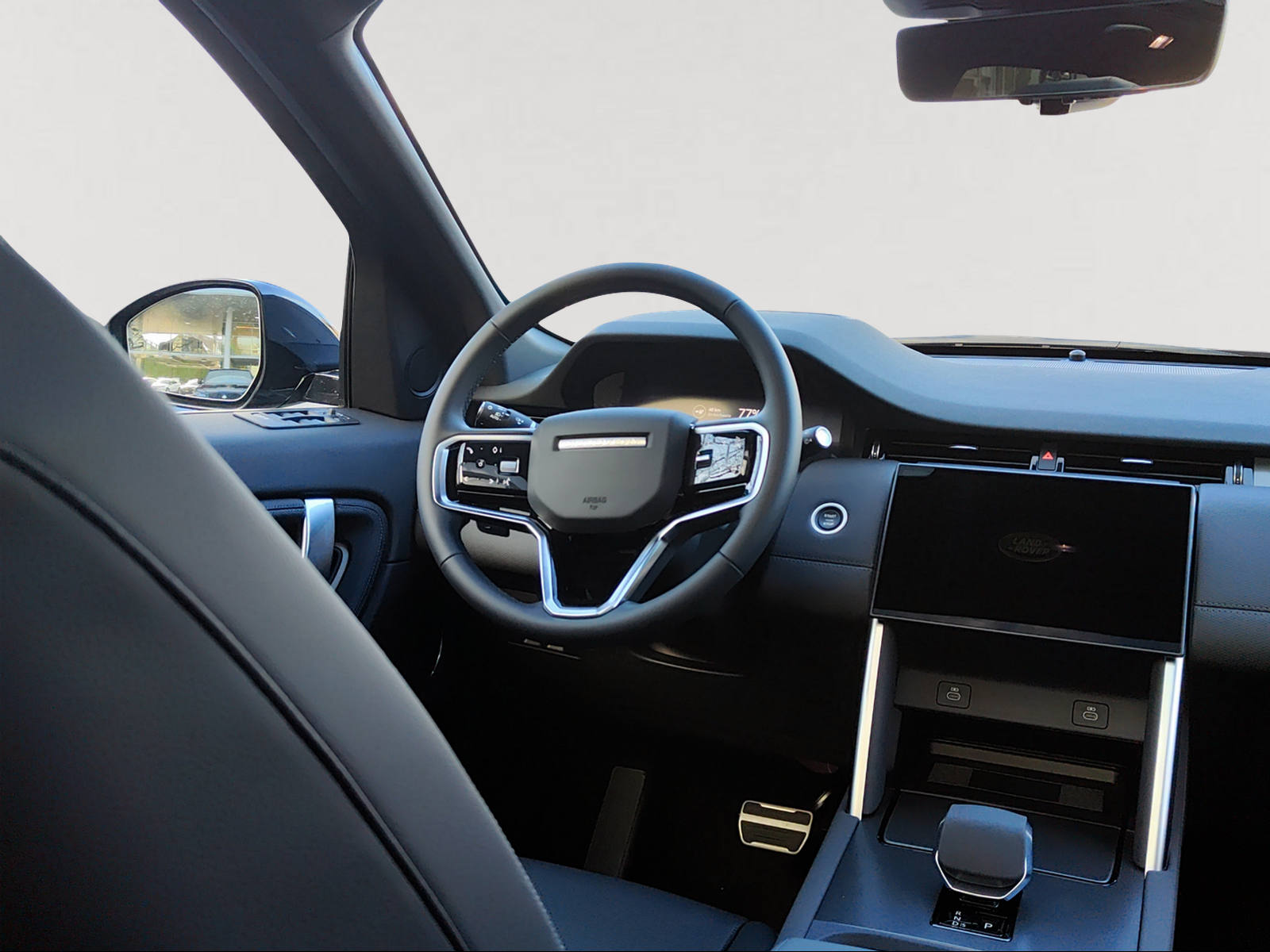 LAND ROVER Discovery Sport P270e 1.5 PHEV Dynamic SE AT8-image-5